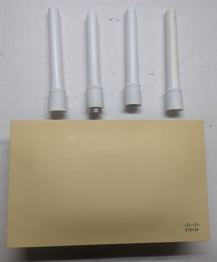 Cisco Meraki MR84 Wireless Access Point WITH Direction antenna UNCLAIMED