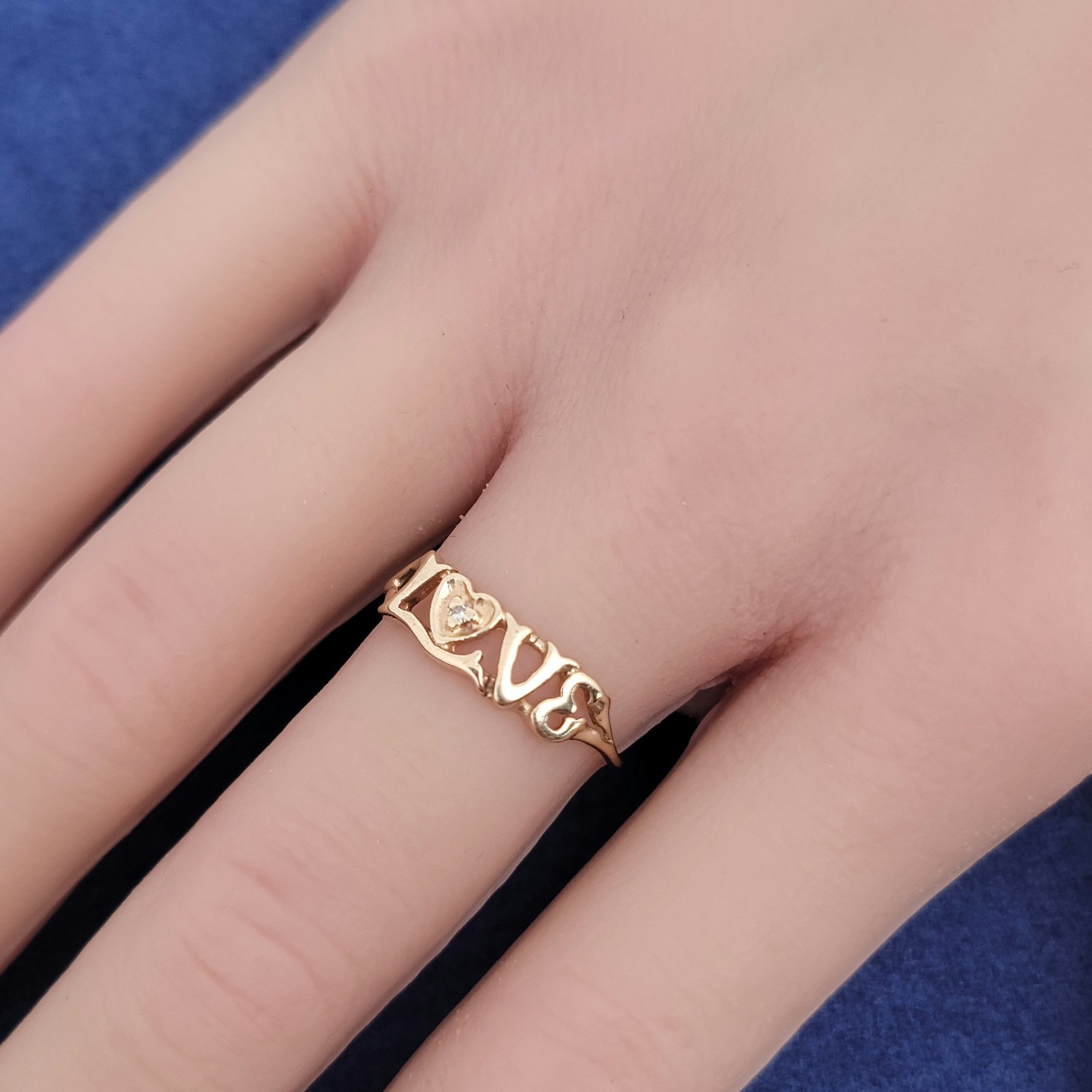 Vintage 14k Gold Love Script Diamond Accent Dainty Ring Size 7