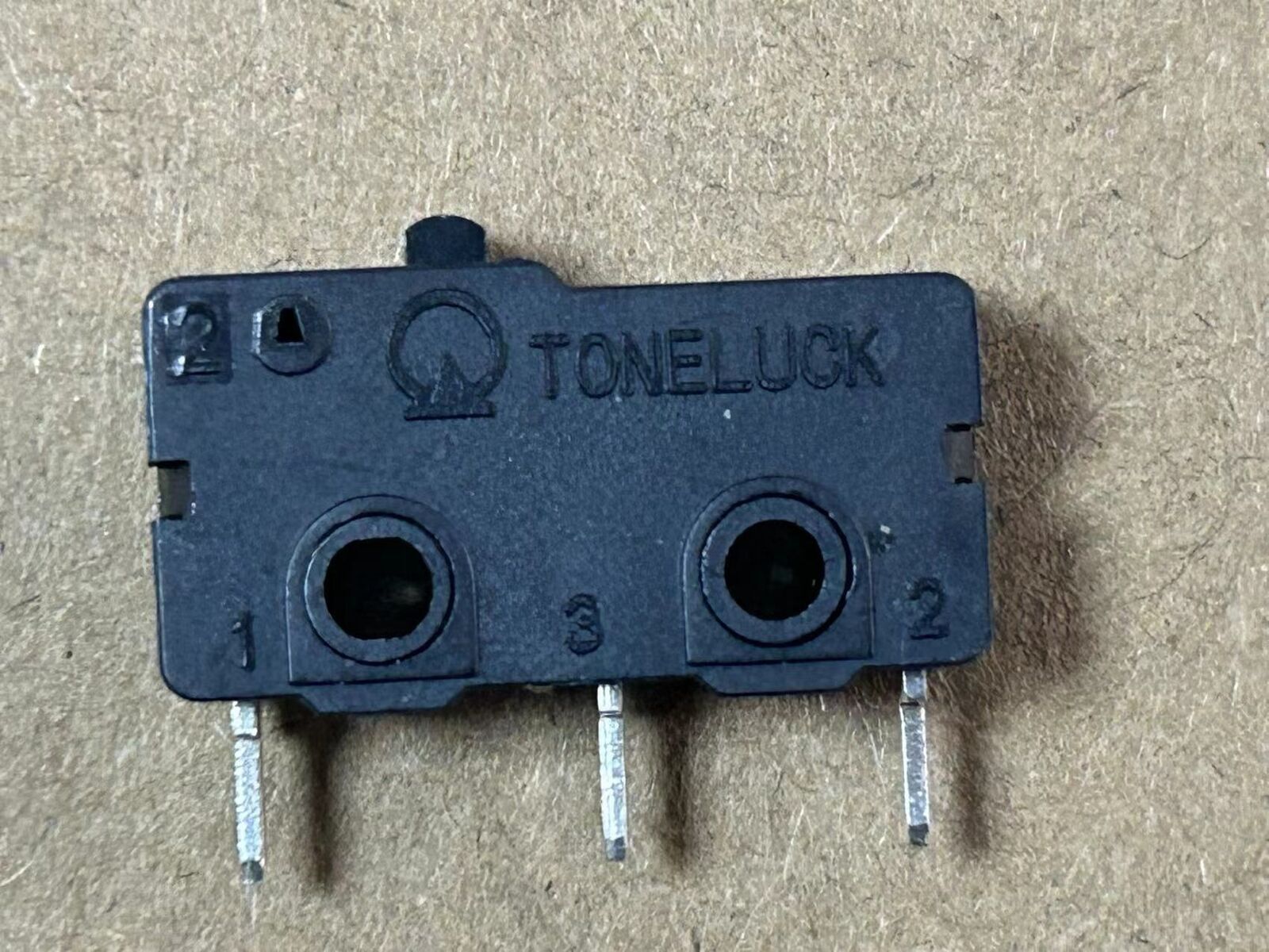 10pcs NEW Micro Switch 3 pins  MQS-14 250V10.1A