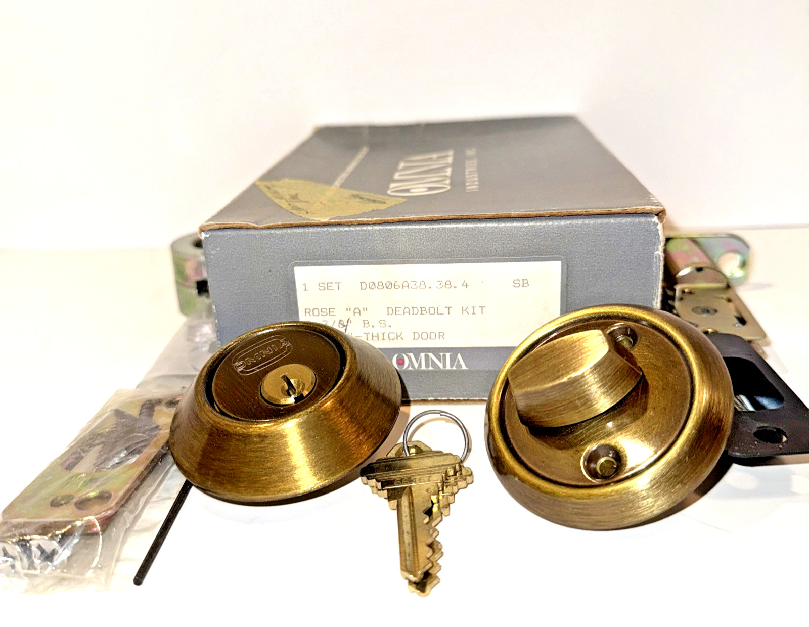 New OMNIA D0806A38. 38.4 SB Rose A Deadbolt Kit Thick Door Shaded Bronze NOS