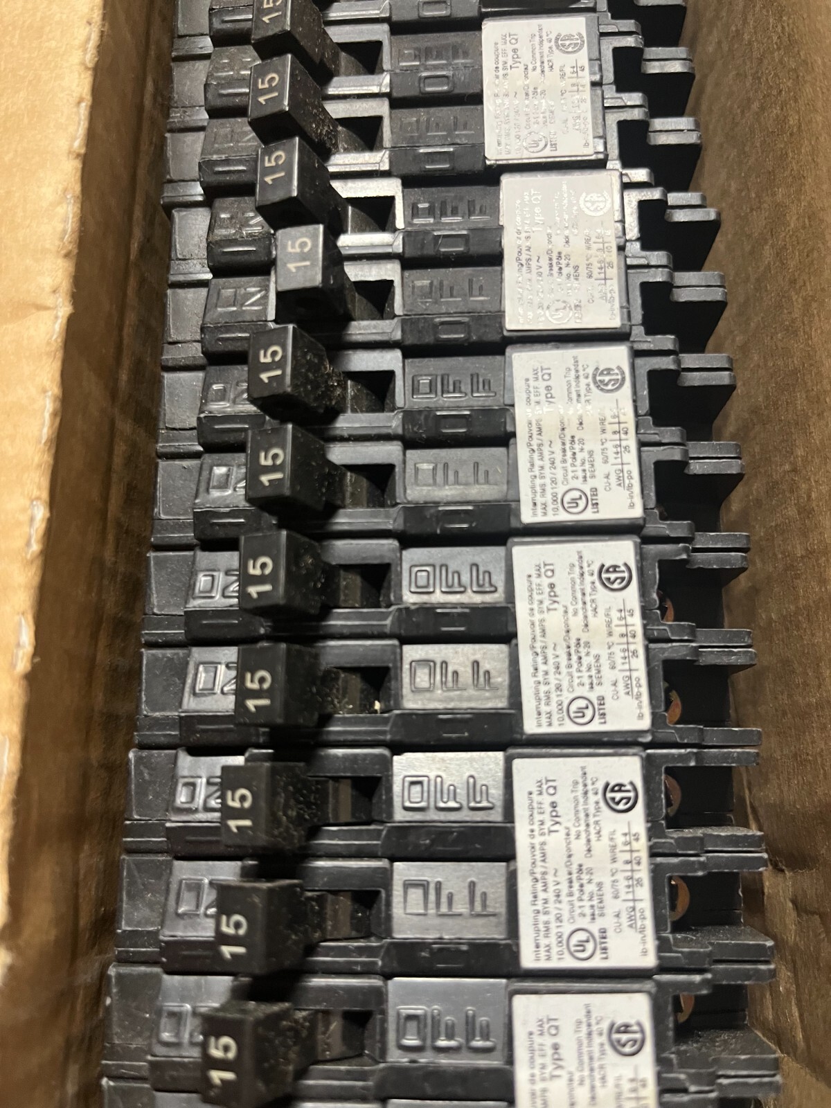 NEW Siemens 15 Amp Twin Duplex 120/240V Circuit Breaker  Q1515NCU 12 x