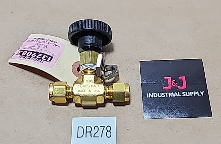 *NEW SURPLUS* Parker 4Z(A)-V4LN-B Brass 1/4" Needle Valve Control + Warranty!