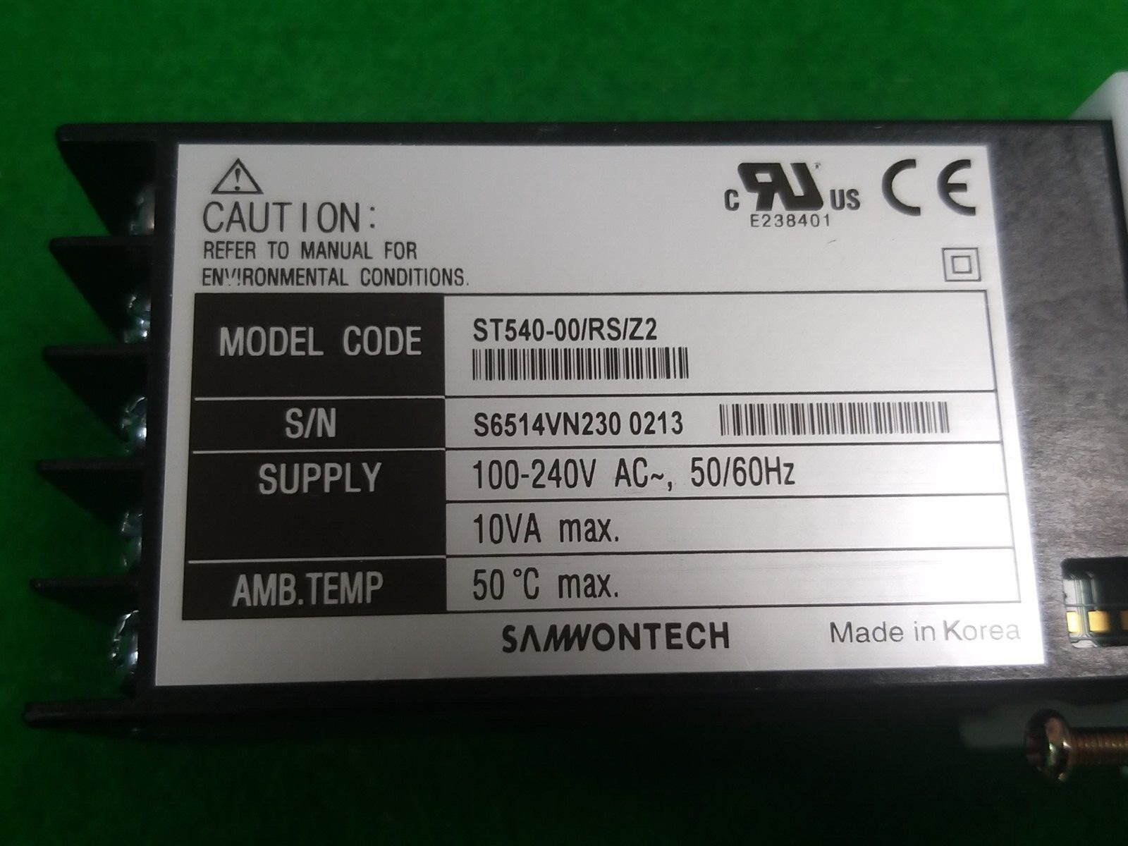 Samwontech ST540-00/RS/Z2 Temperature controller, USED