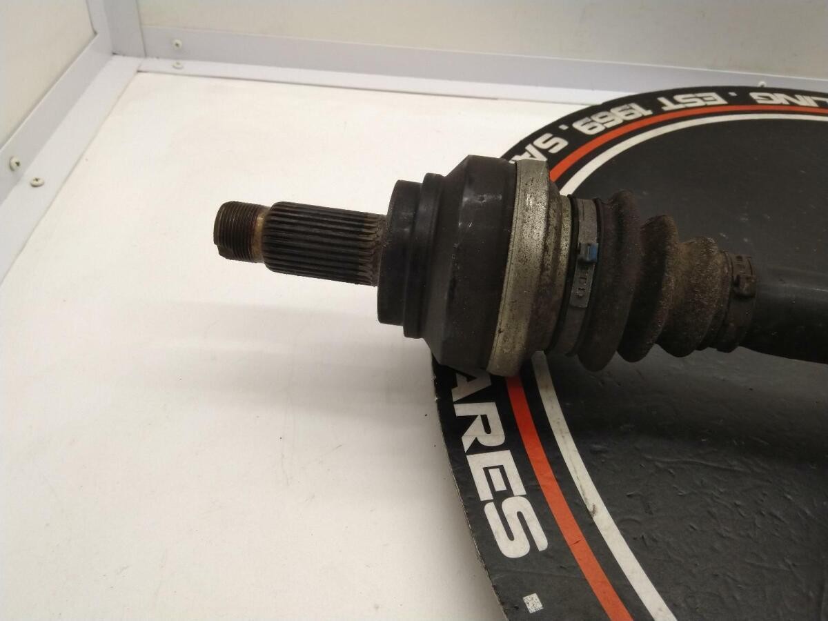 BMW 6 Series F12 2011 OSR Drivers Rear Driveshaft 4.4 Petrol Auto 7566086