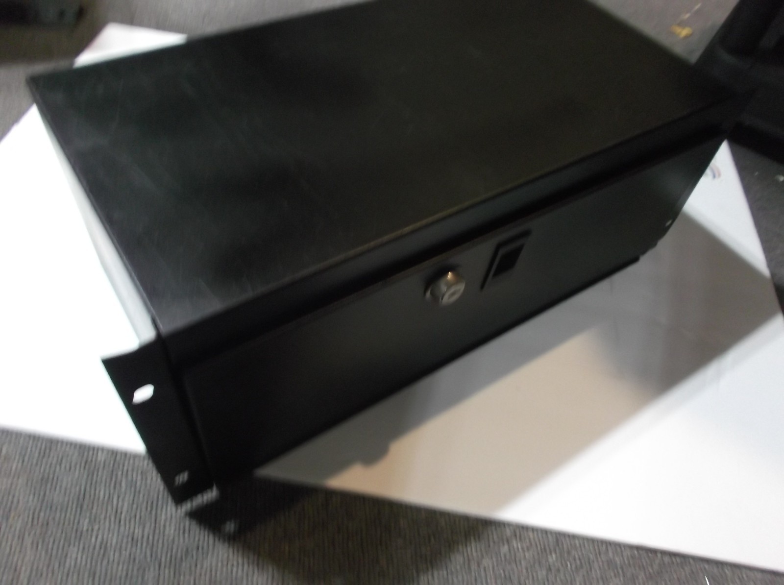 RAXESS 4U RACK MOUNT DRAWER