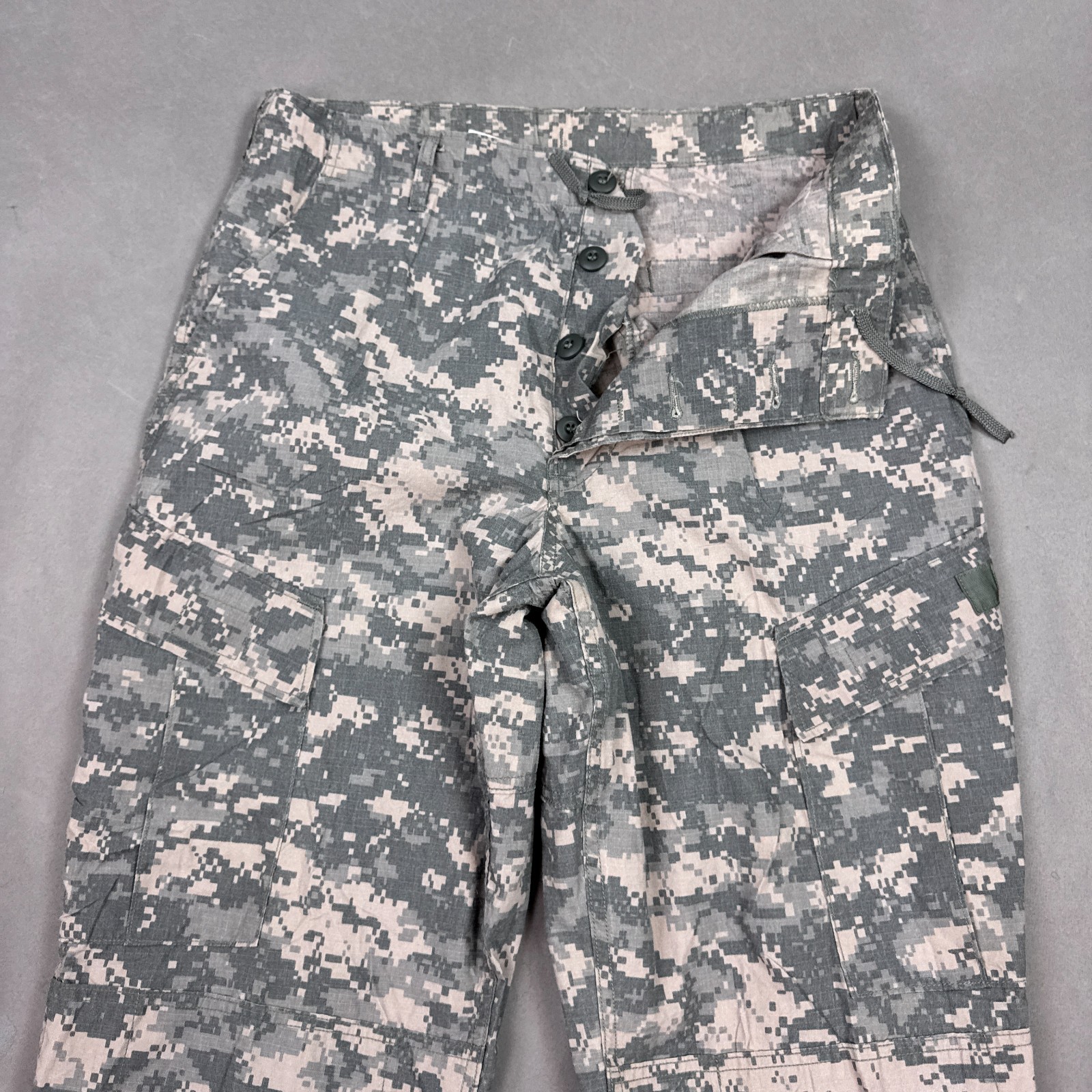 US Army Pant Men Medium Regular Flame Resistant Cargo Military Digicam ACU 34x32