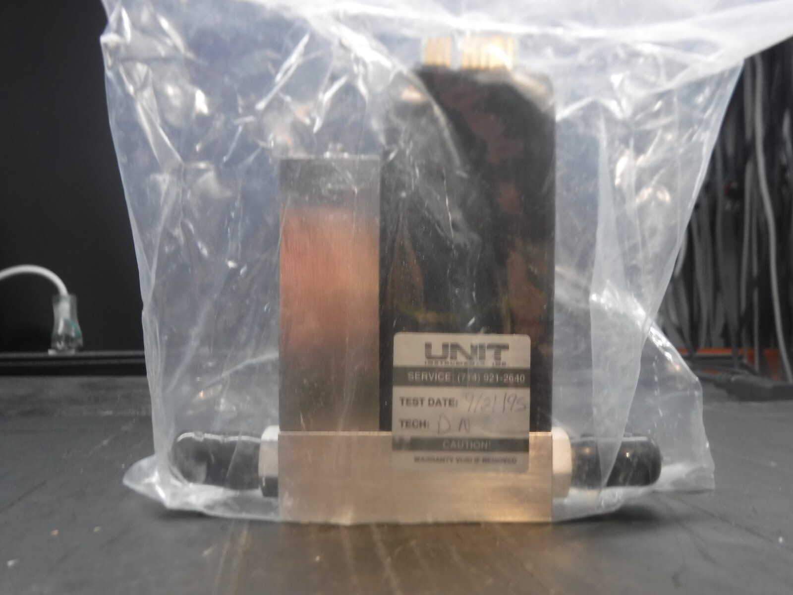 Unit Model: UFC-1100A Range: 5 SLM Gas: N2 Mass Flow Controller