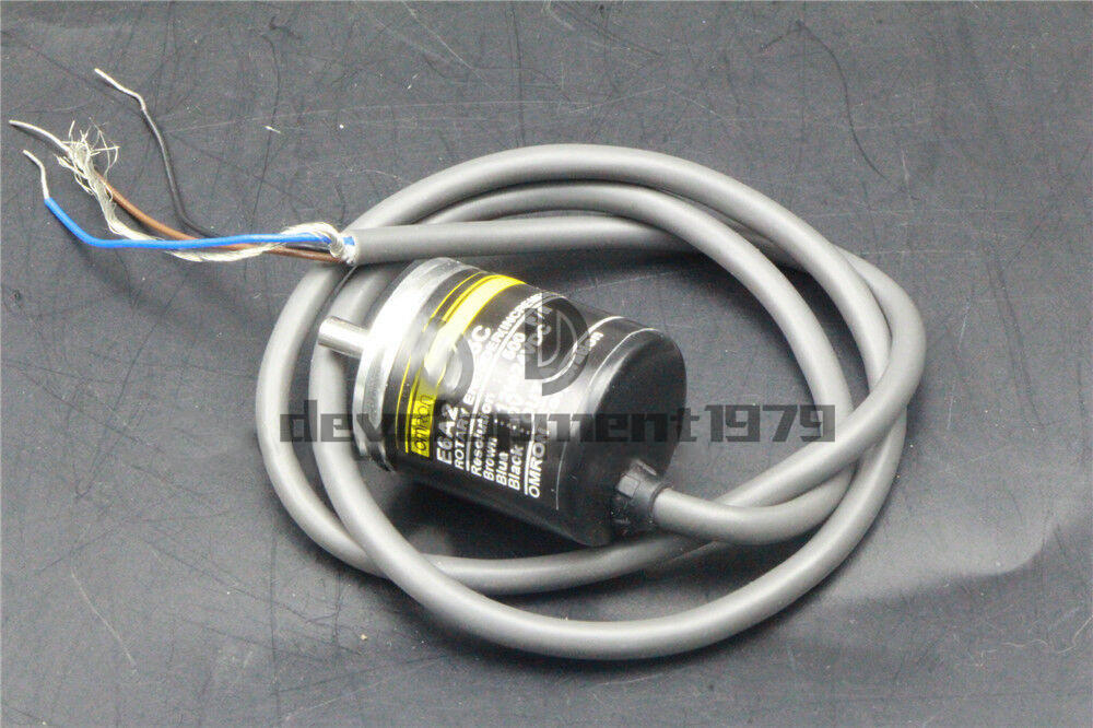 ONE New OMRON E6A2CS5C E6A2-CS5C 500P/R Rotary Encoder