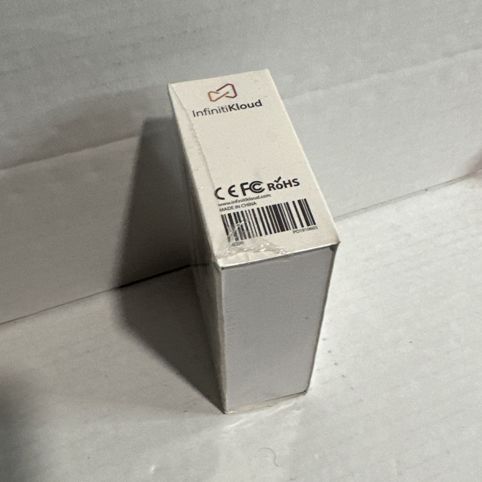 InfinitiKloud Charge USB Drive Compatible with Pc Mac Android IOS Devices