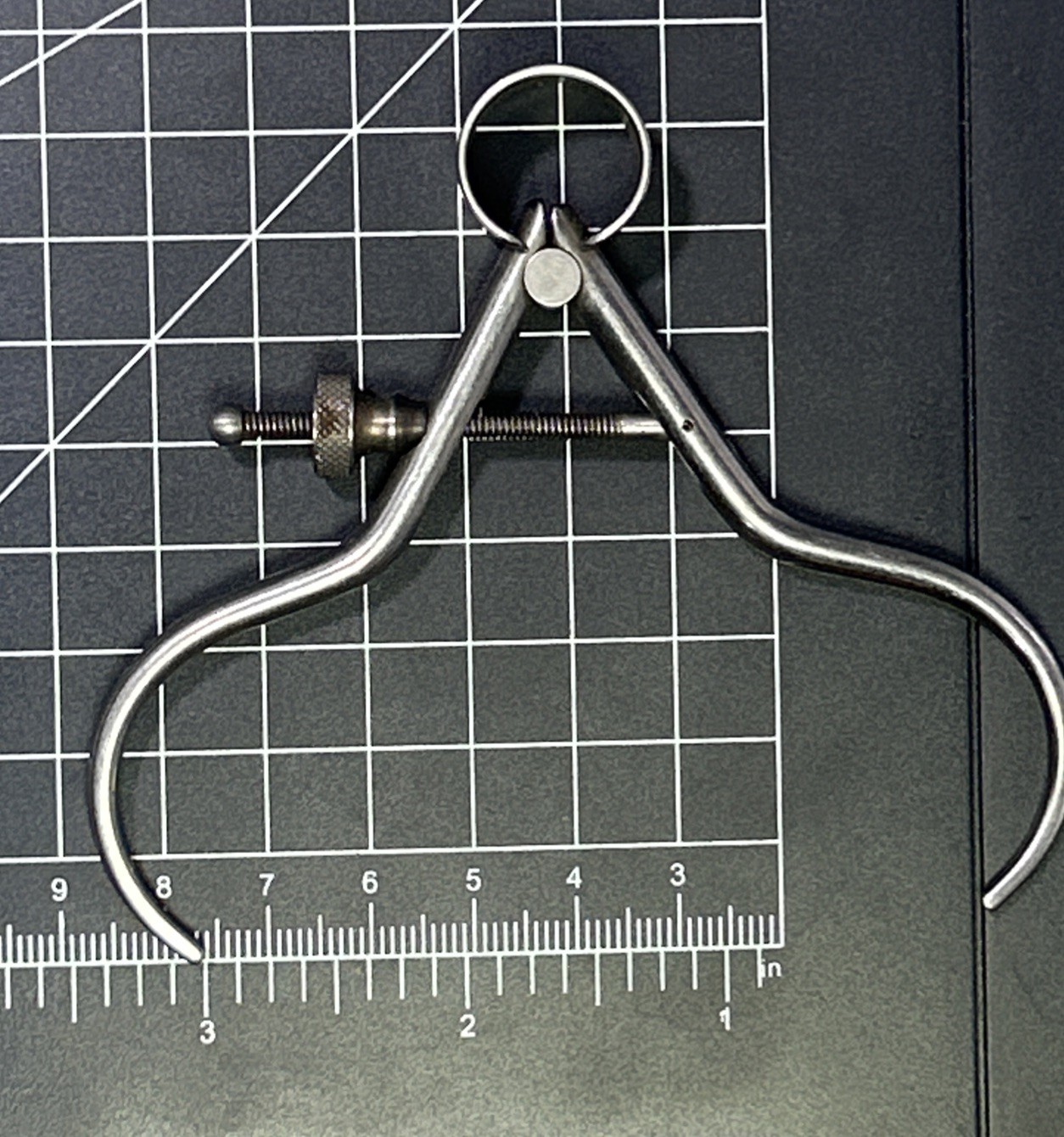 Starrett 275A-3 3" Toolmakers' Spring-Type Outside Caliper Round Leg- Solid Nut