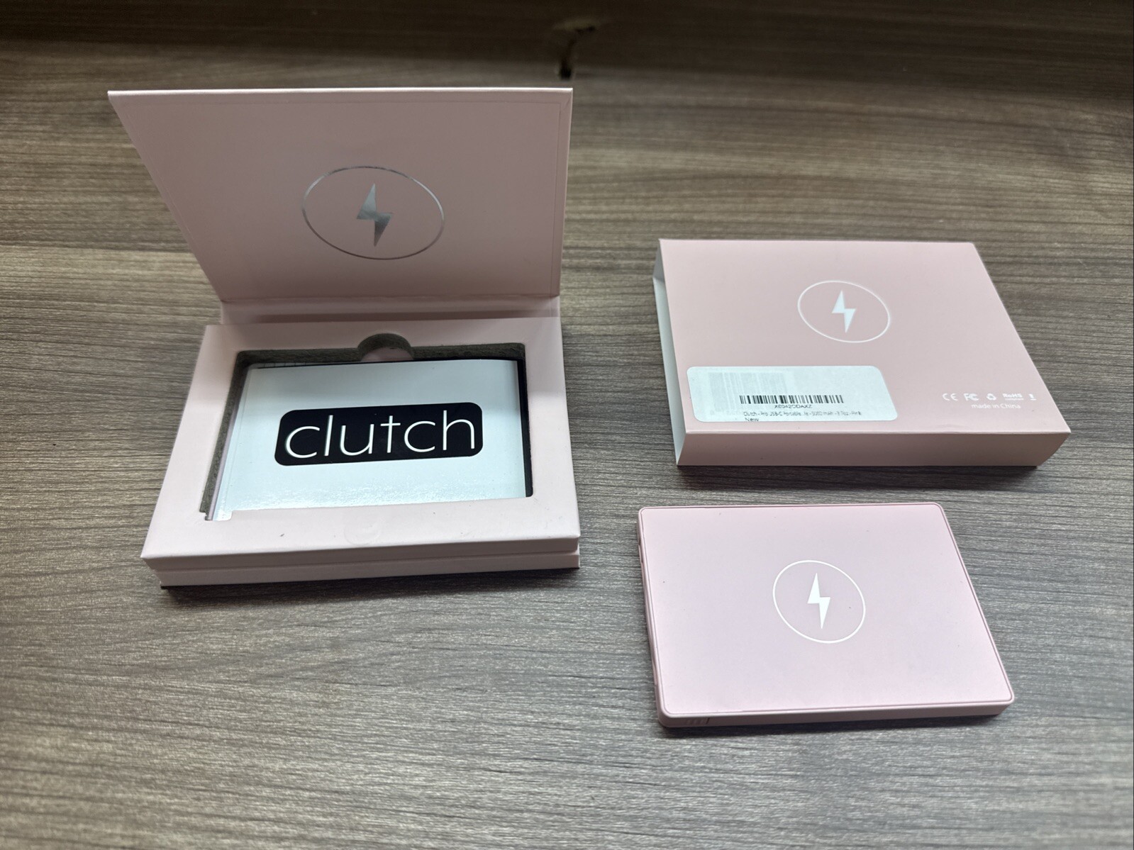 Clutch Pro Magnetic Charger PowerBank For iPhone USB-C Pink iPhone 15/newer