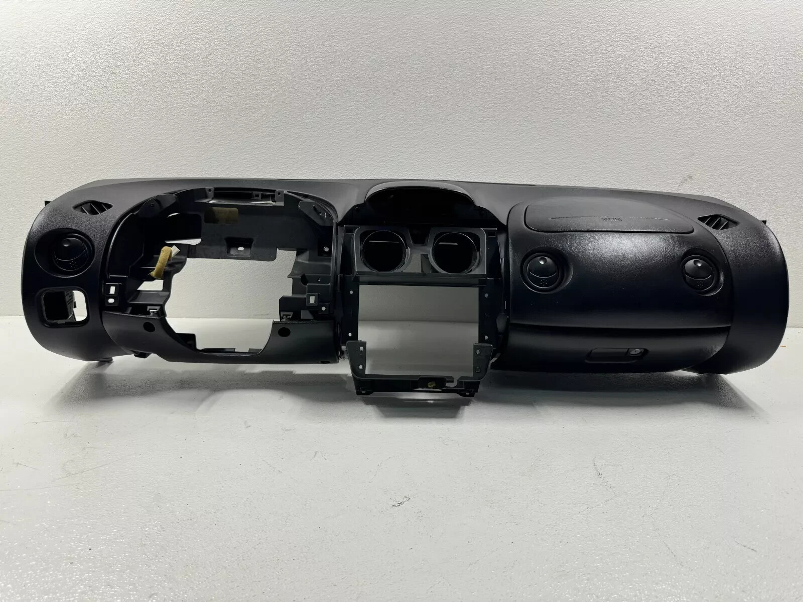 🔥00-05 Mitsubishi Eclipse Front Dash Inner Dashboard Core Frame Mount Assembly