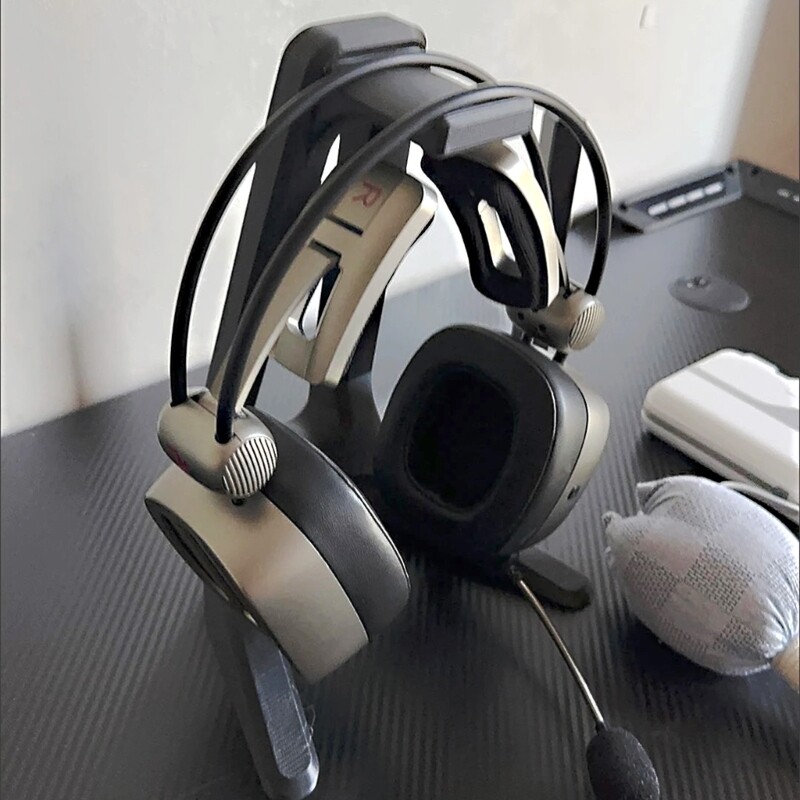 Headset Stand Holder Gaming Headset Bracket Earphone Display Rack Hanger Shelf
