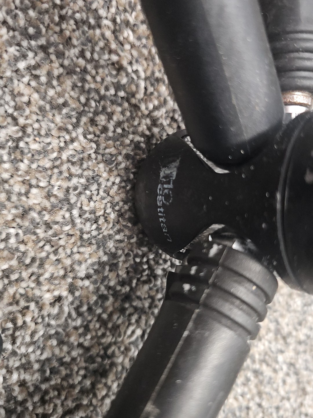 Mares Scuba Reg With Standard Octo And Dive Computer