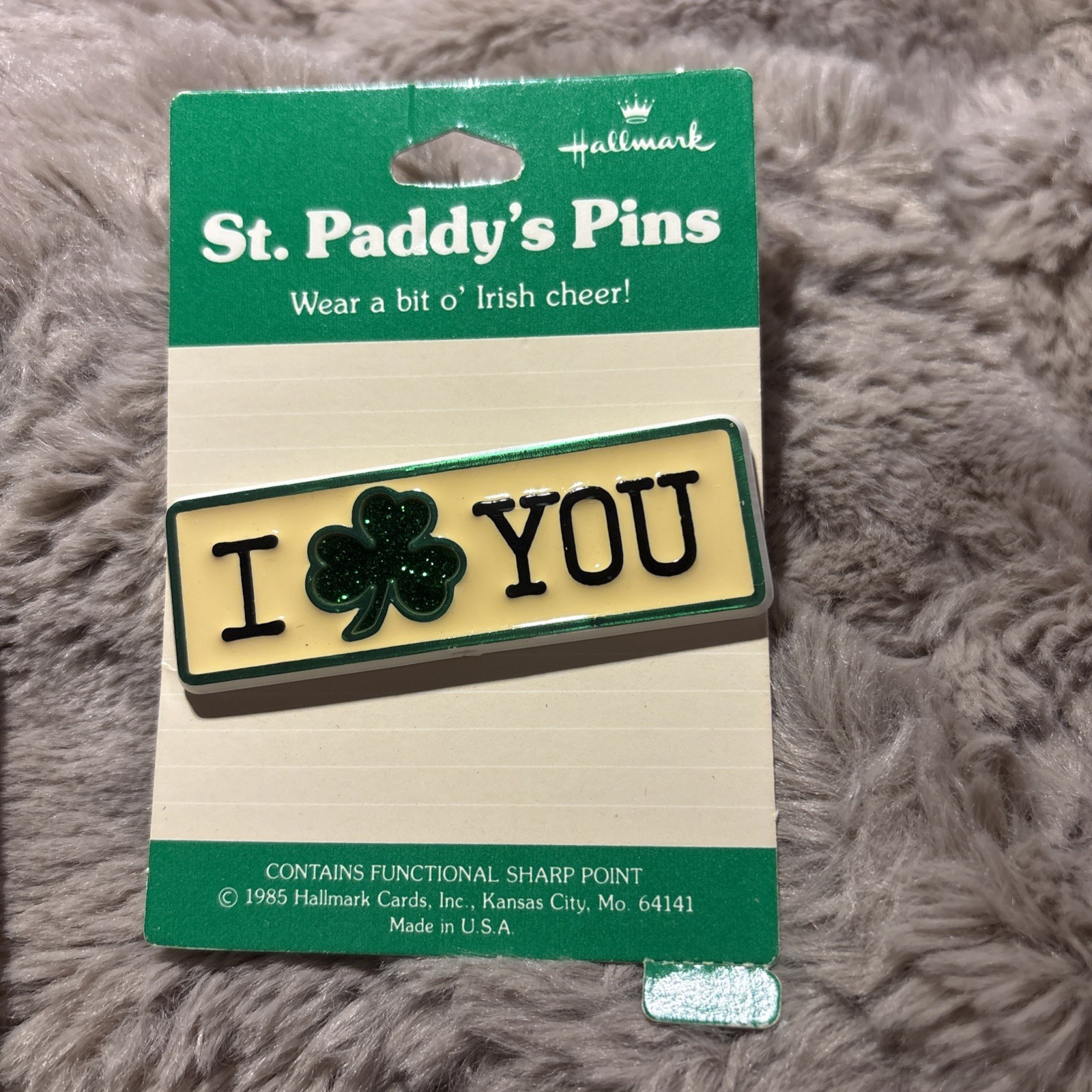 Hallmark PIN St Patrick Vintage I IRISH SHAMROCK YOU Caption Holiday NEW