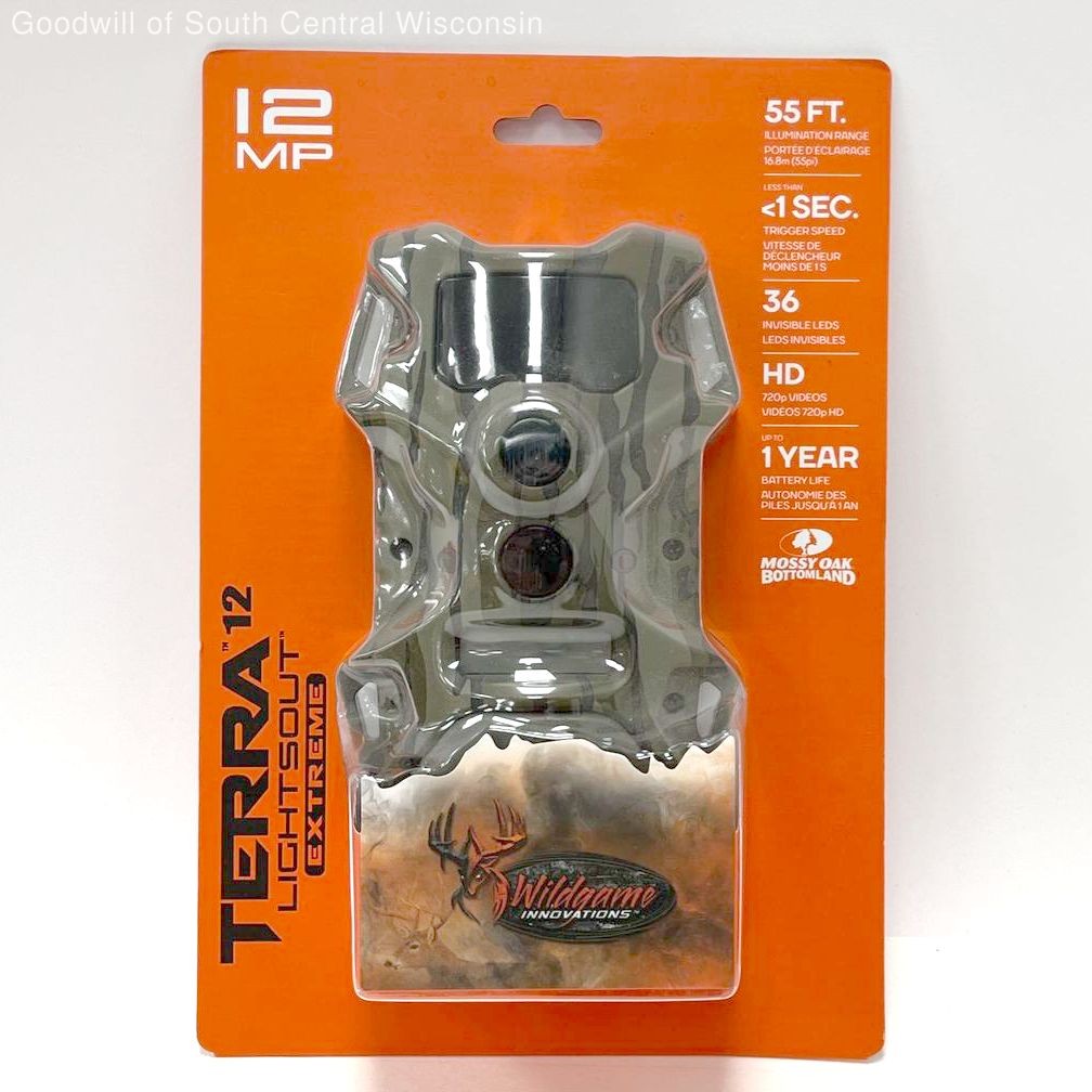 New Wildgame Innovations Terra 12 Lightsout Extreme 12MP 720p Trail Camera