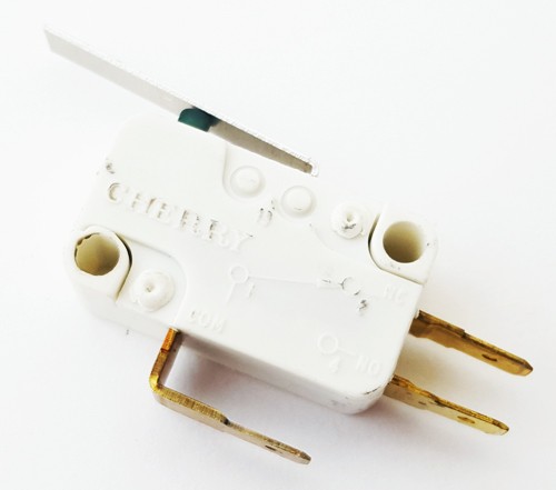 D40LR1YD CHERRY MICROSWITCHES STRAIGHT SPDT D4 SERIES USA VERSION (250/PK)