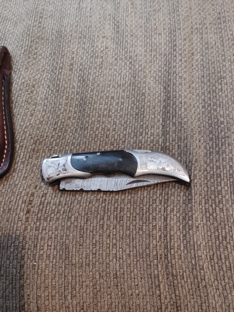 Eye Catching Damascus Steel Folding Knife, Hand Made, DB-5062-ENG & Leather Case