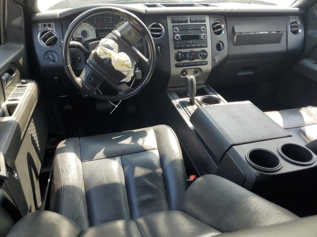 EXPEDITON 2008 Glove Box 4711865