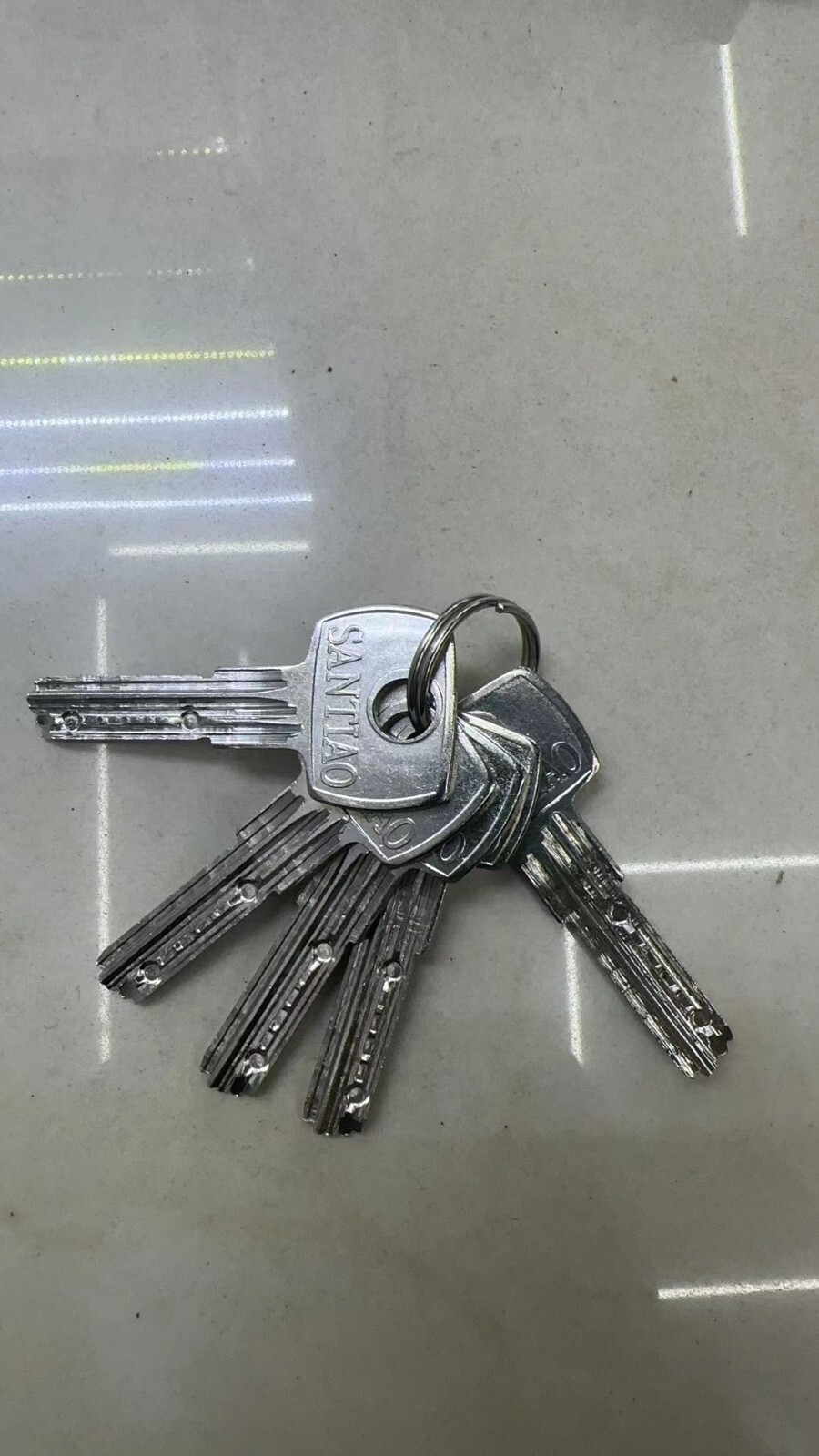Heavy Duty Security Padlock D-Shaped Chain Lock 94mm Shipping Container Garage