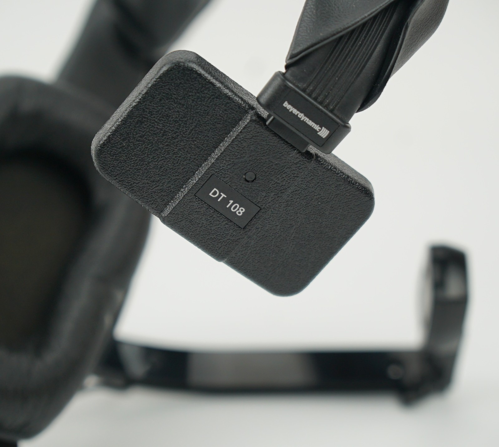 Prospect C6R IFB Talkback Unit with Beyerdynamic Headset
