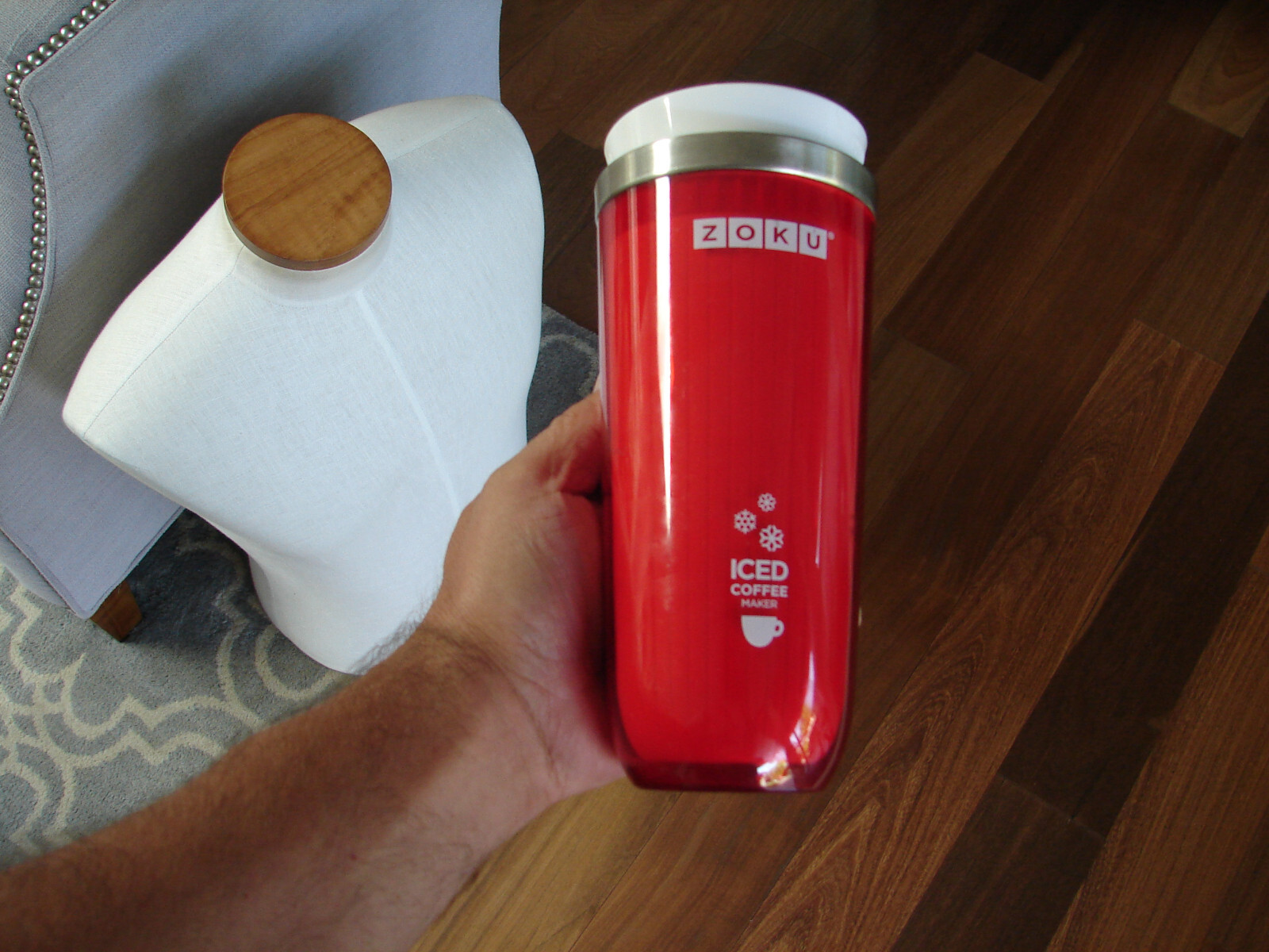 ZOKU Iced Coffee Maker Red Travel Mug Spill Resistant Chiller