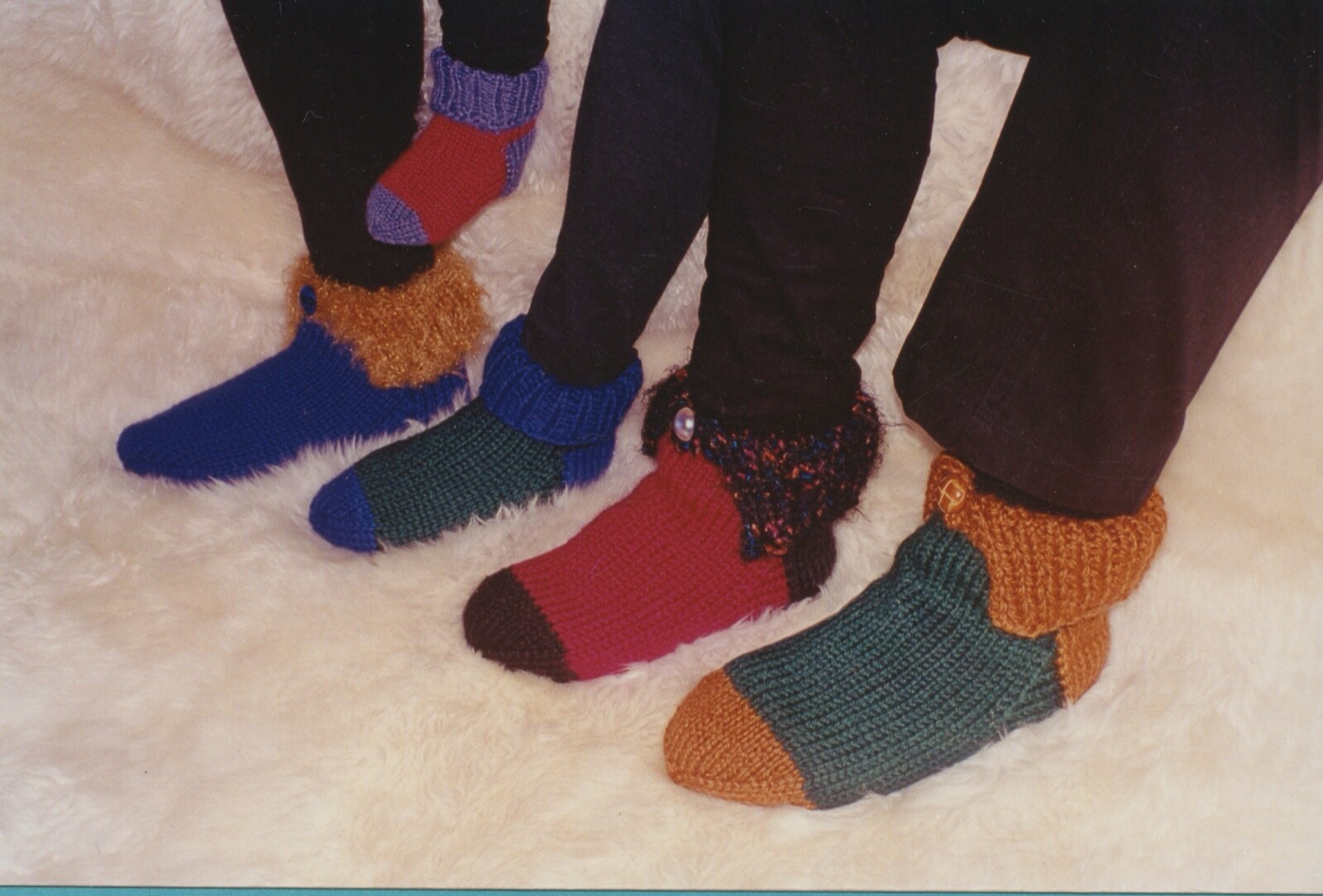Fiber Trends Knitting Pattern AC-34 House Socks Slipper Socks Child-Adults Sizes