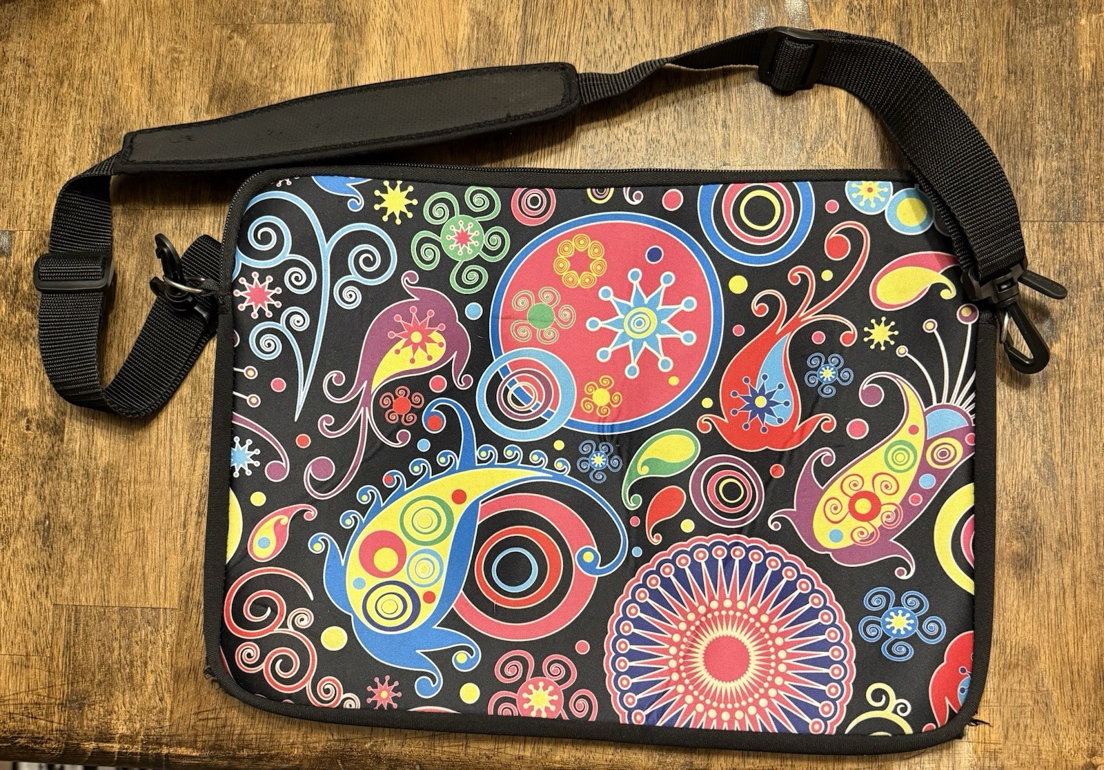 Laptop Sleeve Case Funkadelic Pattern Neoprene Bag Preowned VG Condition