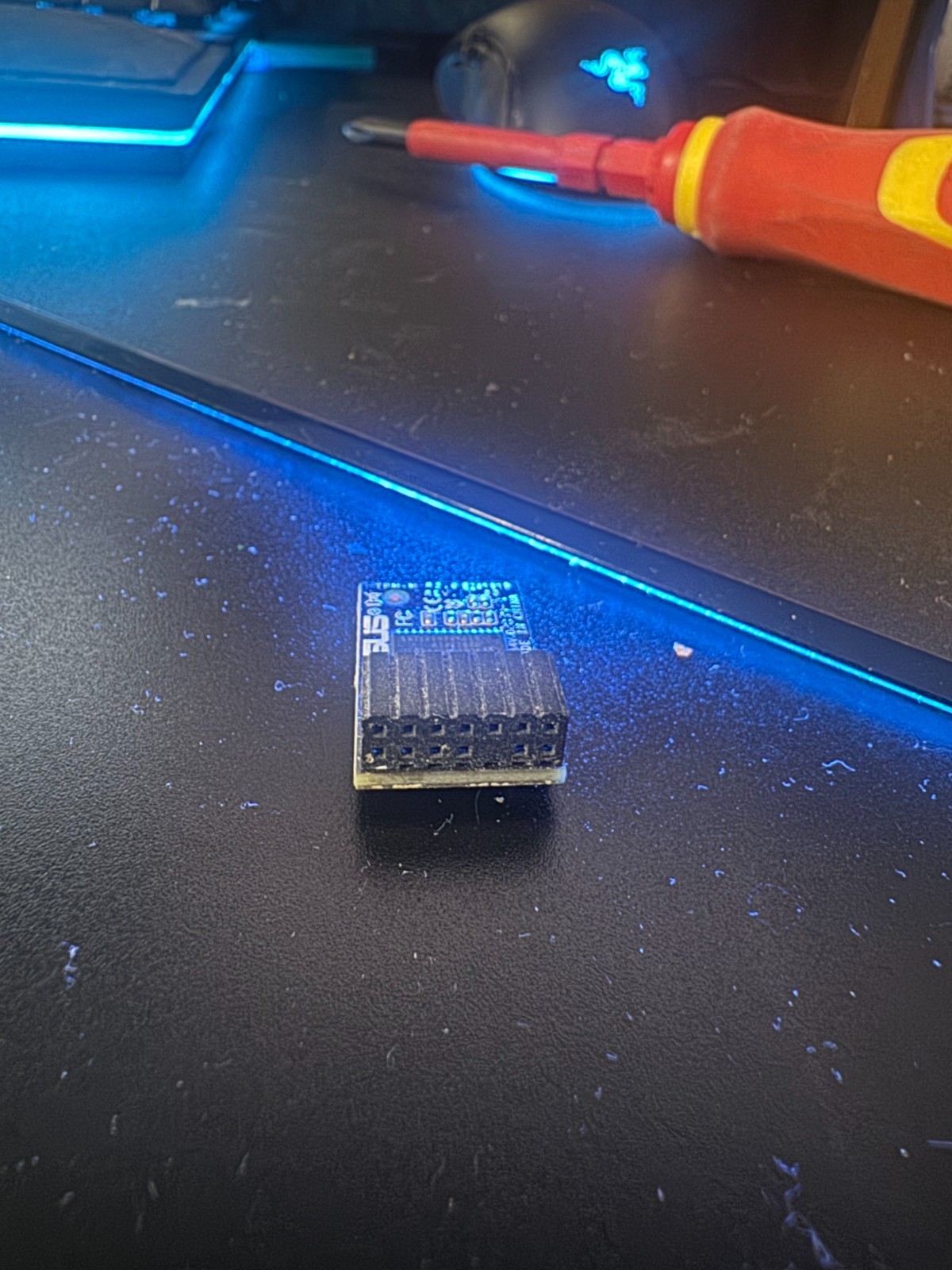 ASUS TPM-M R2.0 Trusted Platform Module