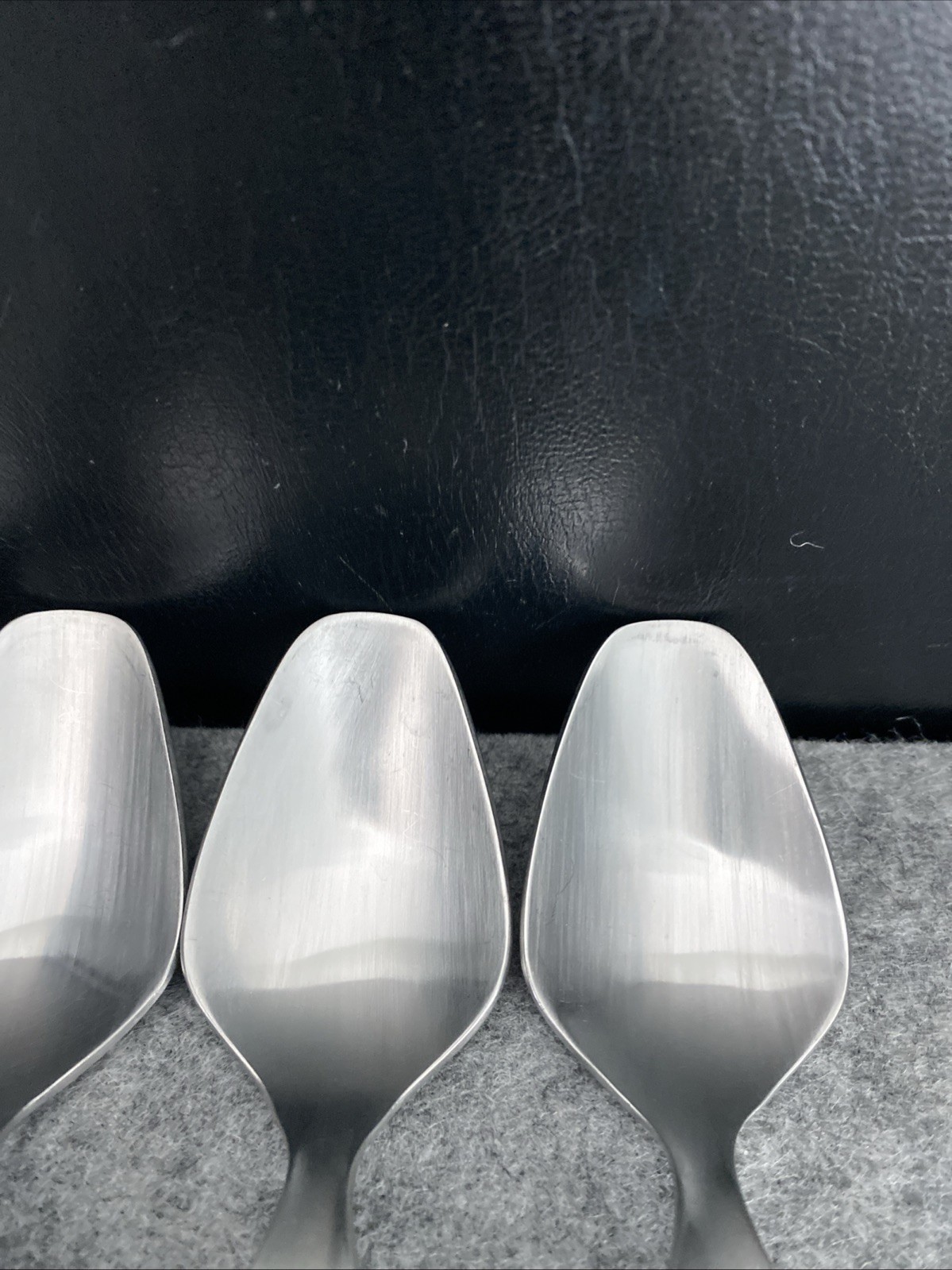 4 Retroneu 18/10 Stainless SILHOUETTE Flatware Dinner Spoon Flatware