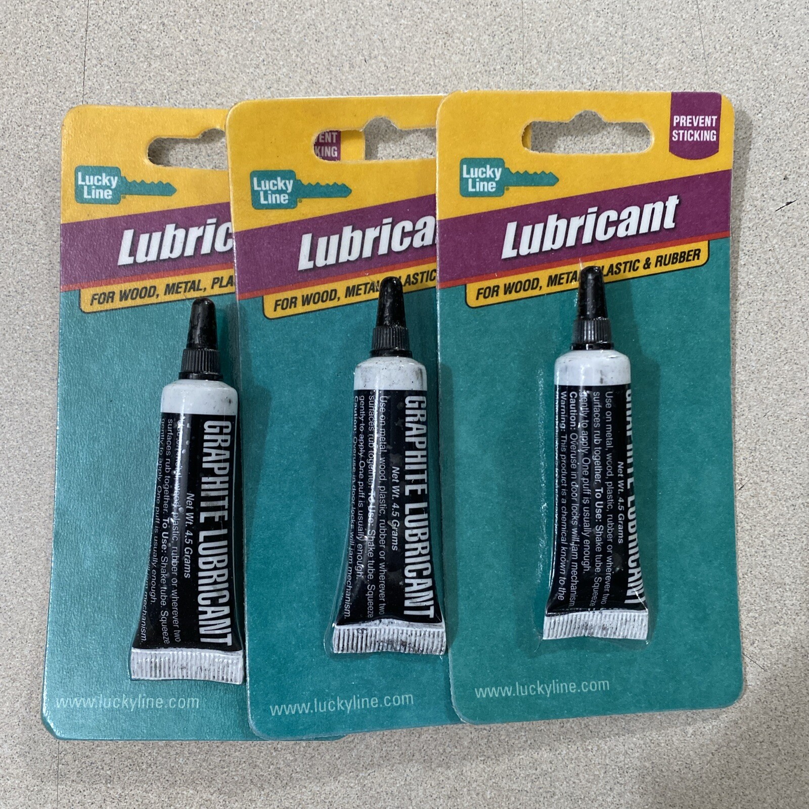 3-LUCKY LINE GRAPHITE TUBE DRY LUBRICANT