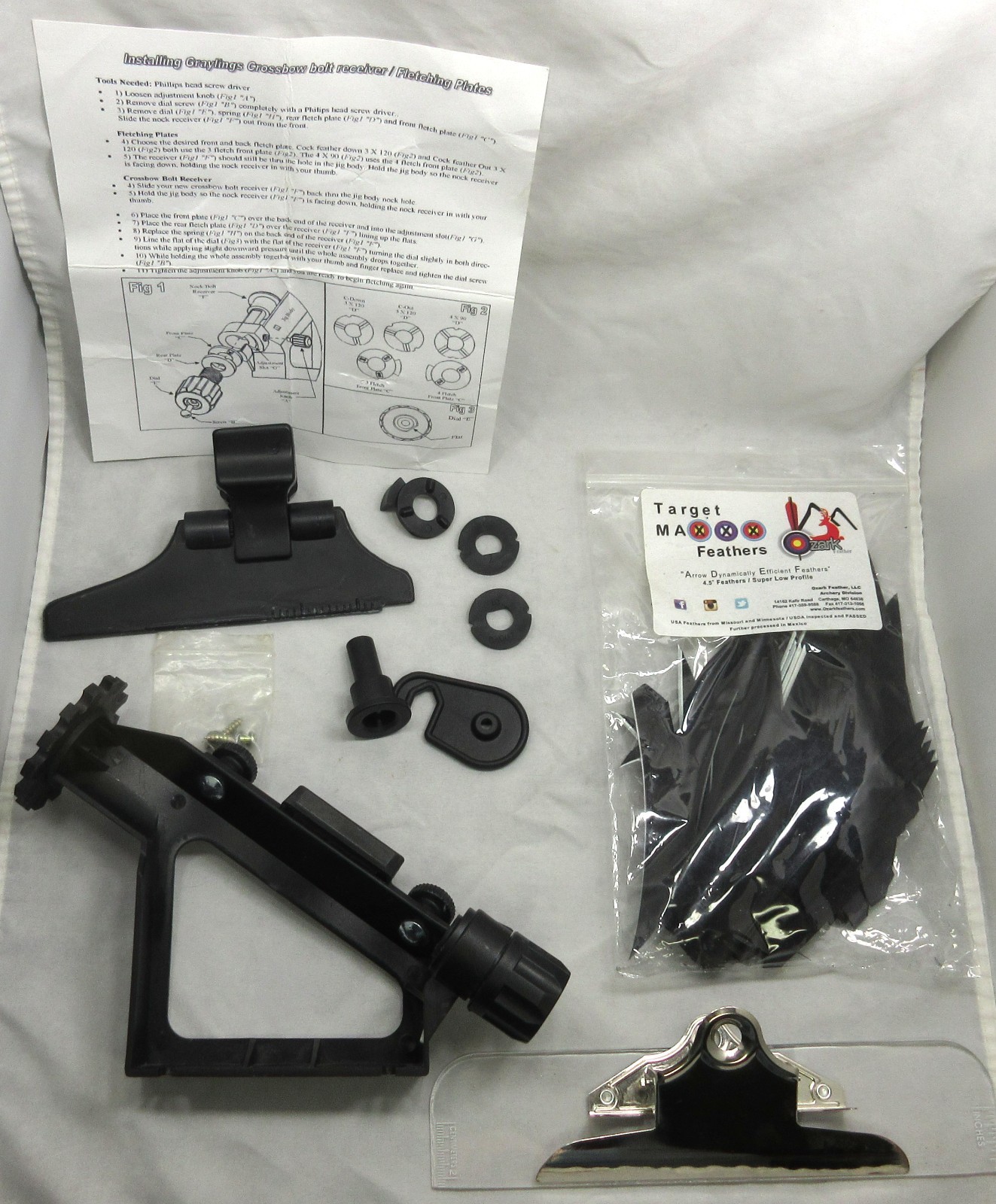 Grayling Fletching Jig, Target Maxxx Black 4 1/2" Right Target Feathers #200