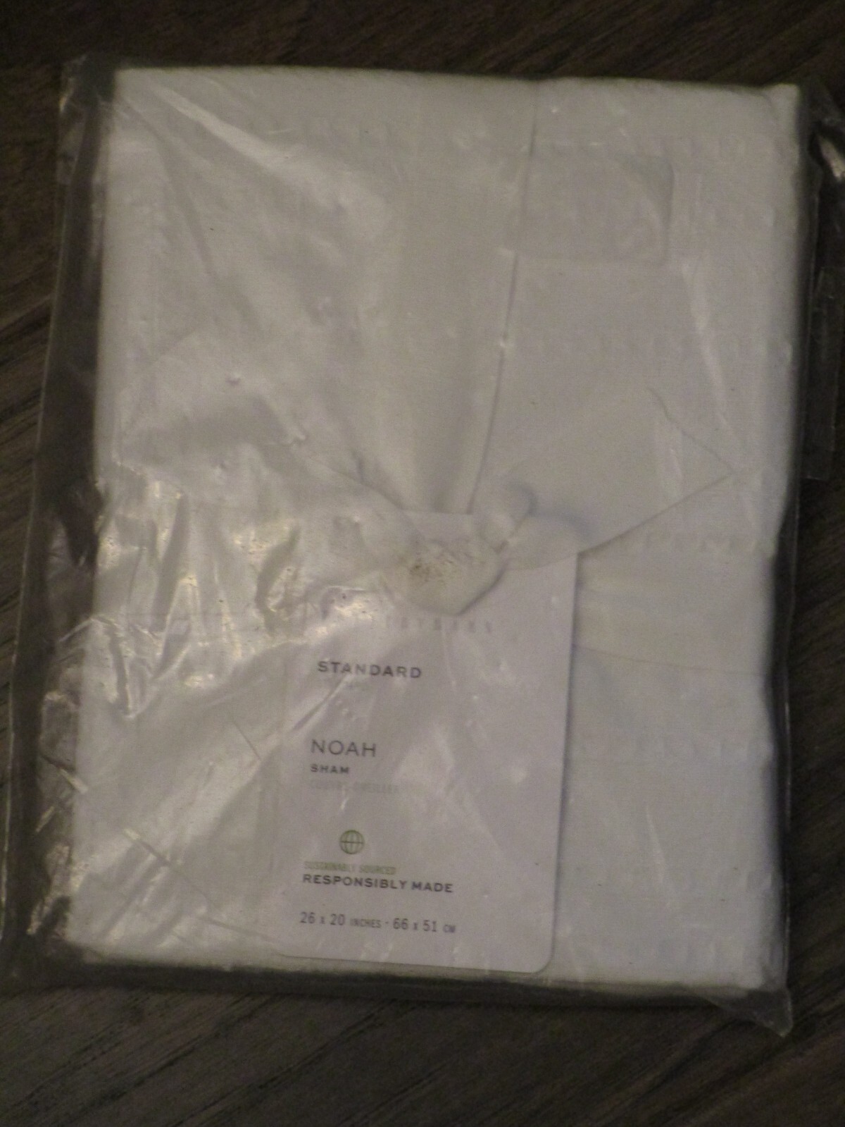POTTERY BARN NOAH TEXTURED WHITE STANDARD PILLOW SHAM  NEW