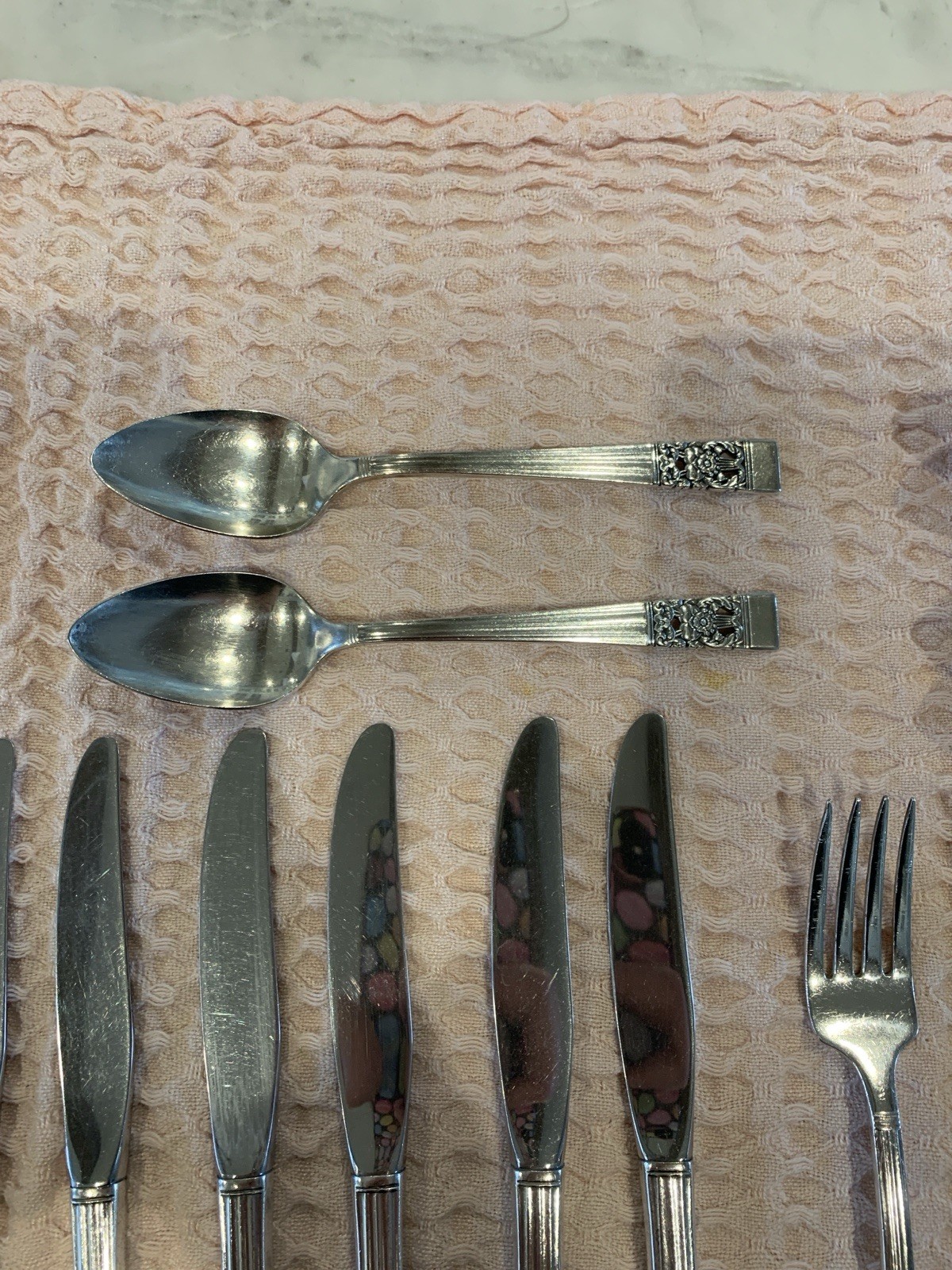 32 Pc. MCM Oneita Community Heavy Silver Plate Flatware Set