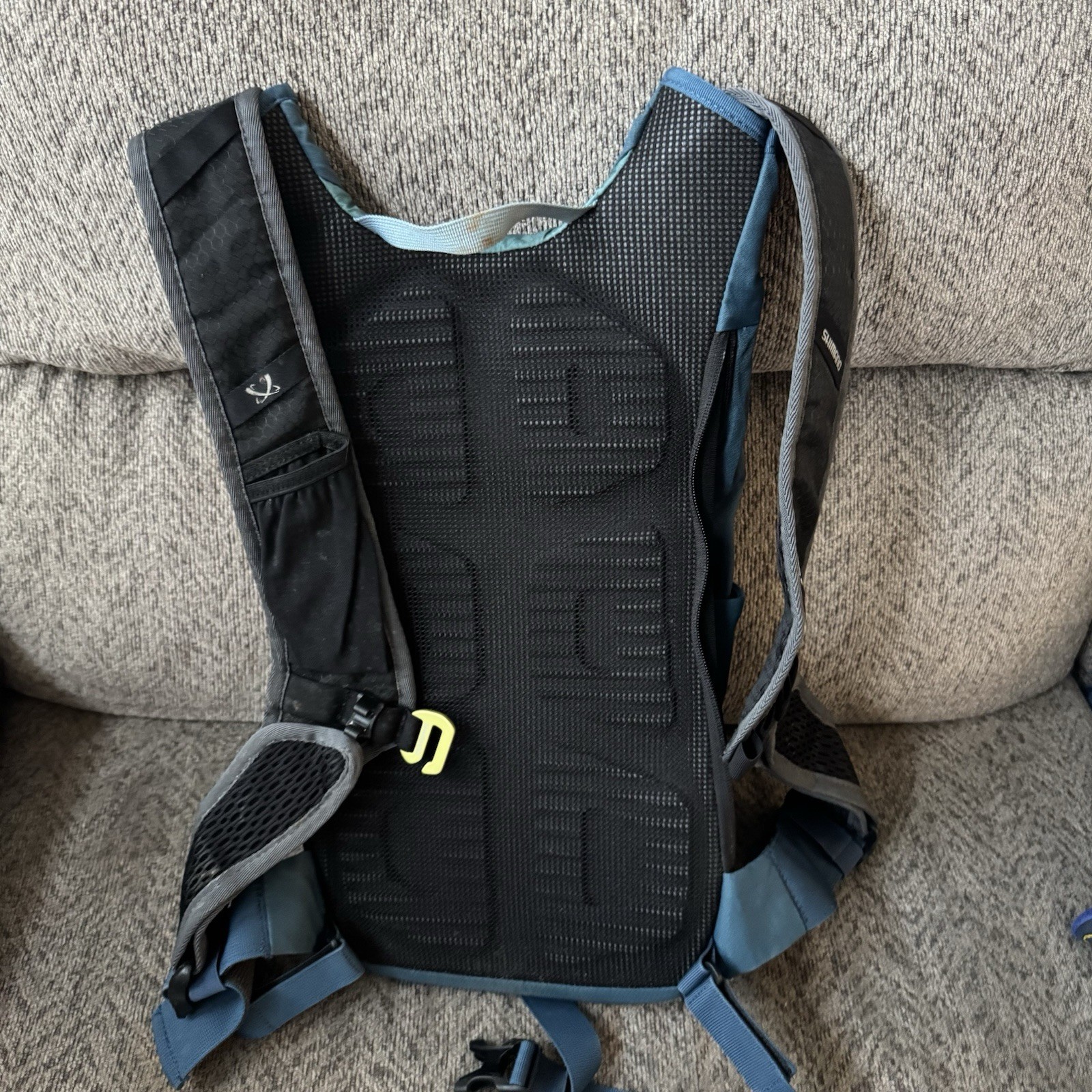 Shimano U6 Hydration Backpack Cycling No Bladder Camelbak Good Condition