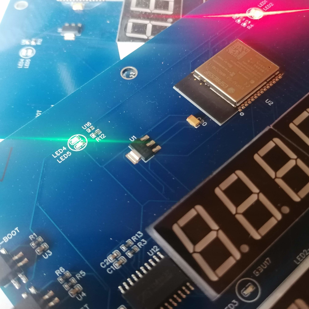 The SolarMonitor - Processor and Display Board