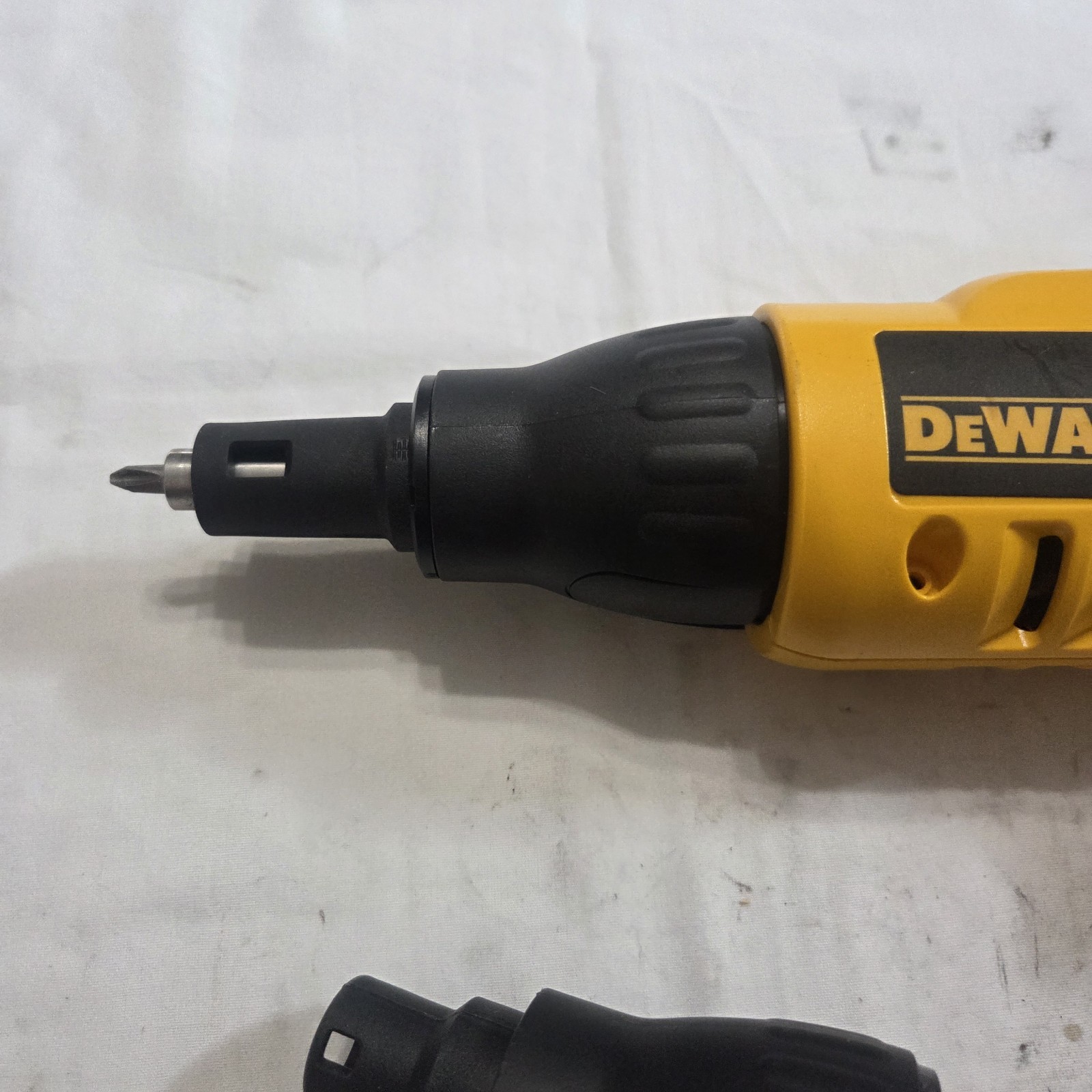 DeWalt DC520 18V Cordless Drywall / Deck VSR Screwdriver w/ Case - Tested