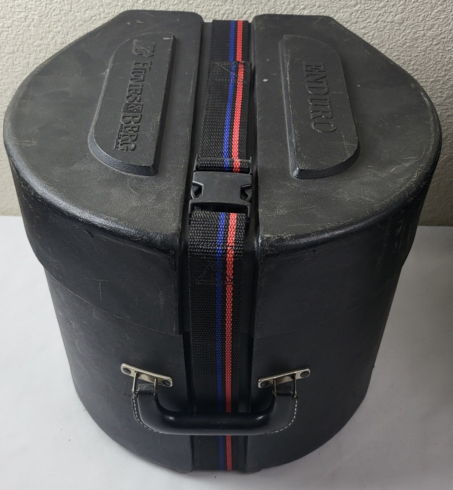 HUMES & BERG ENDURO TOM DRUM HARD CASE BLACK 11x12