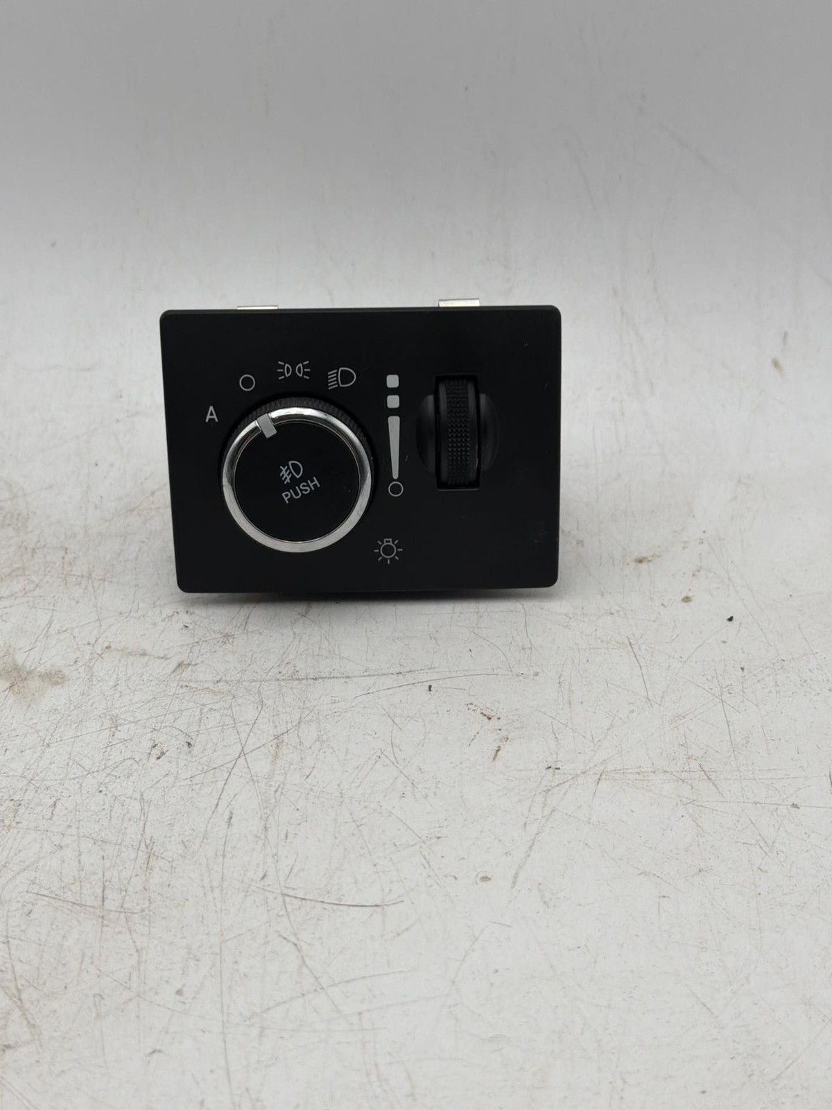 11-21 Jeep Grand Cherokee Dashboard Headlight Head Lamp Switch 120026800 OEM
