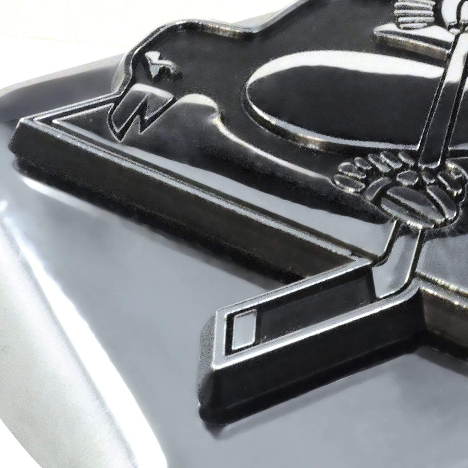 Cincinnati Bengals Hitch Cover Solid Metal with Chrome Metal Emblem 2" Square...