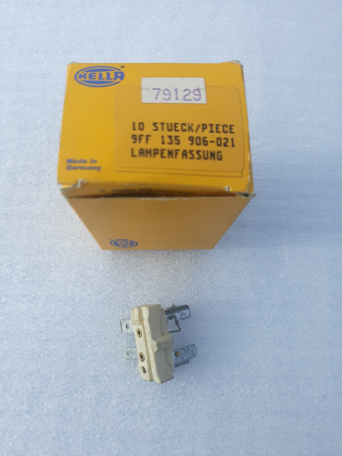 HELLA Bulb Socket VW