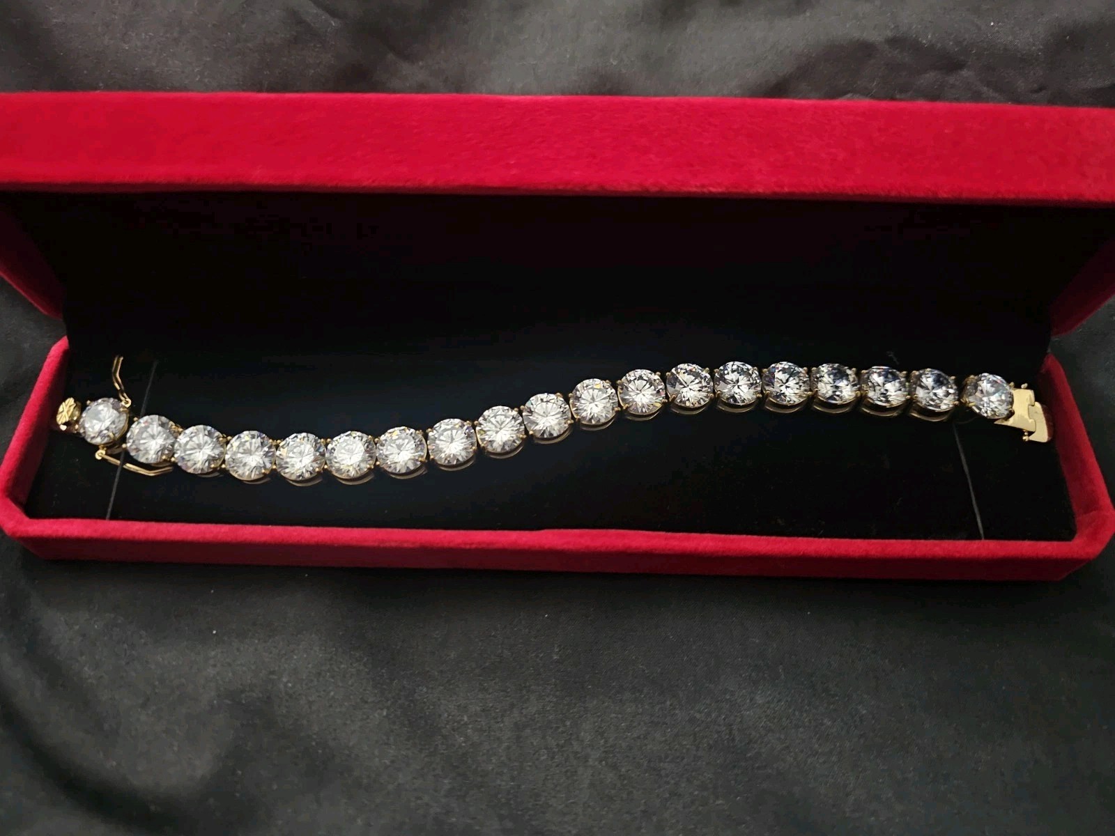 8in Gold-Plated stainless steel Tennis Bracelet 10m Round Clear Prong VVS stones