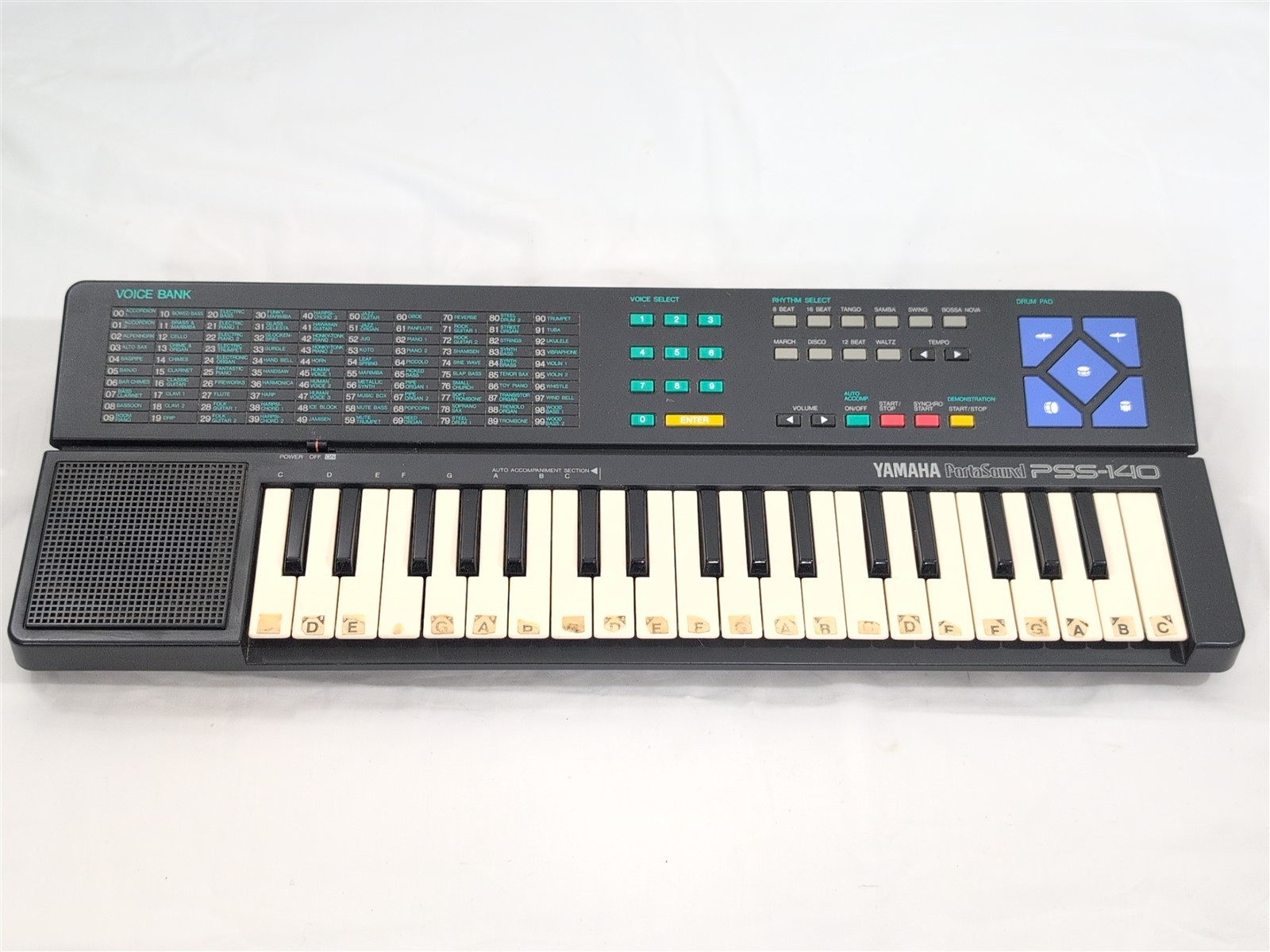 Vintage 80s Yamaha PortaSound PSS-140 37 Key Electronic Keyboard WITH VIDEO