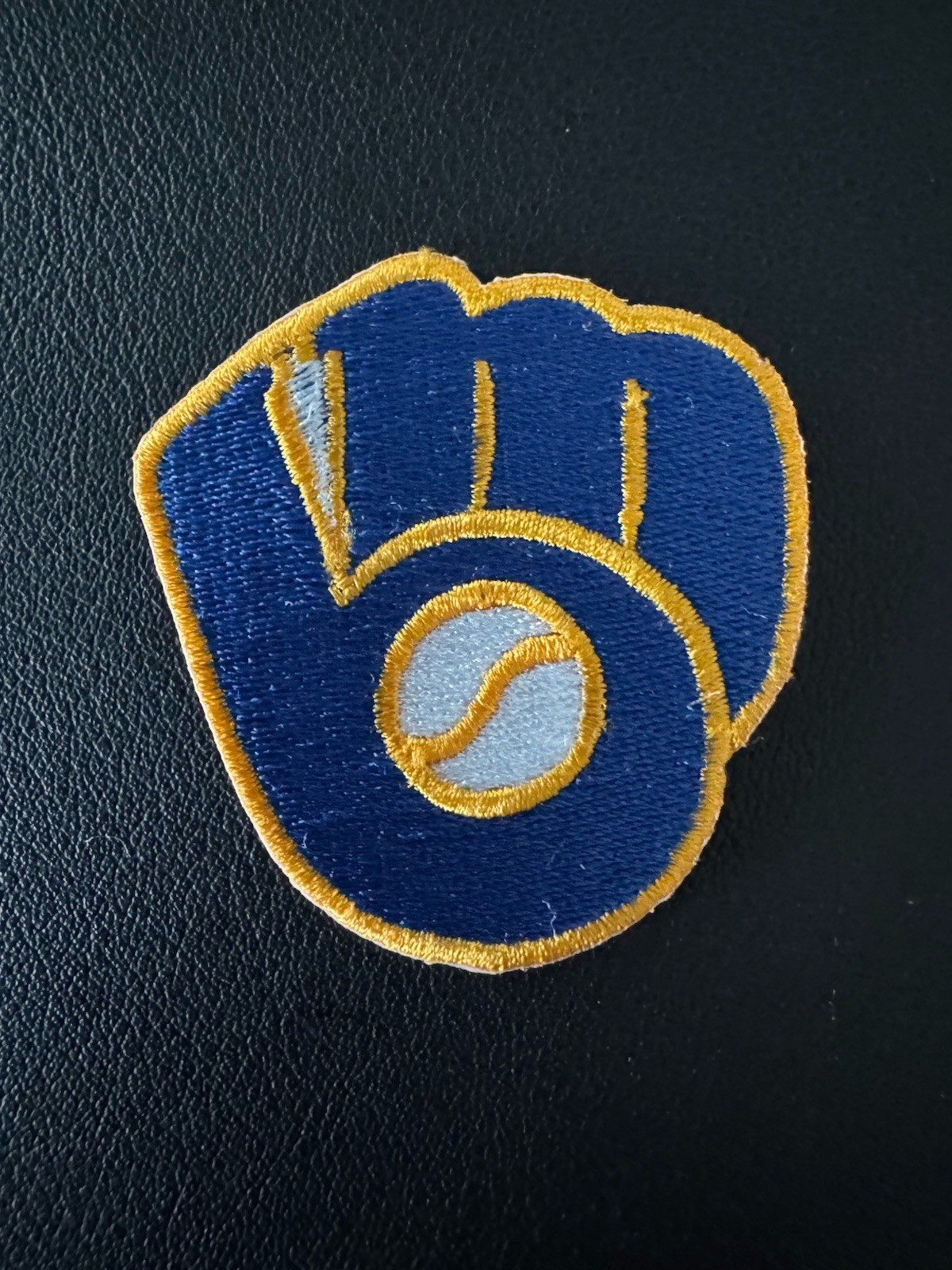 Vintage Classic Original Retro Milwaukee Brewers Logo Patch New Old Stock ⚾️