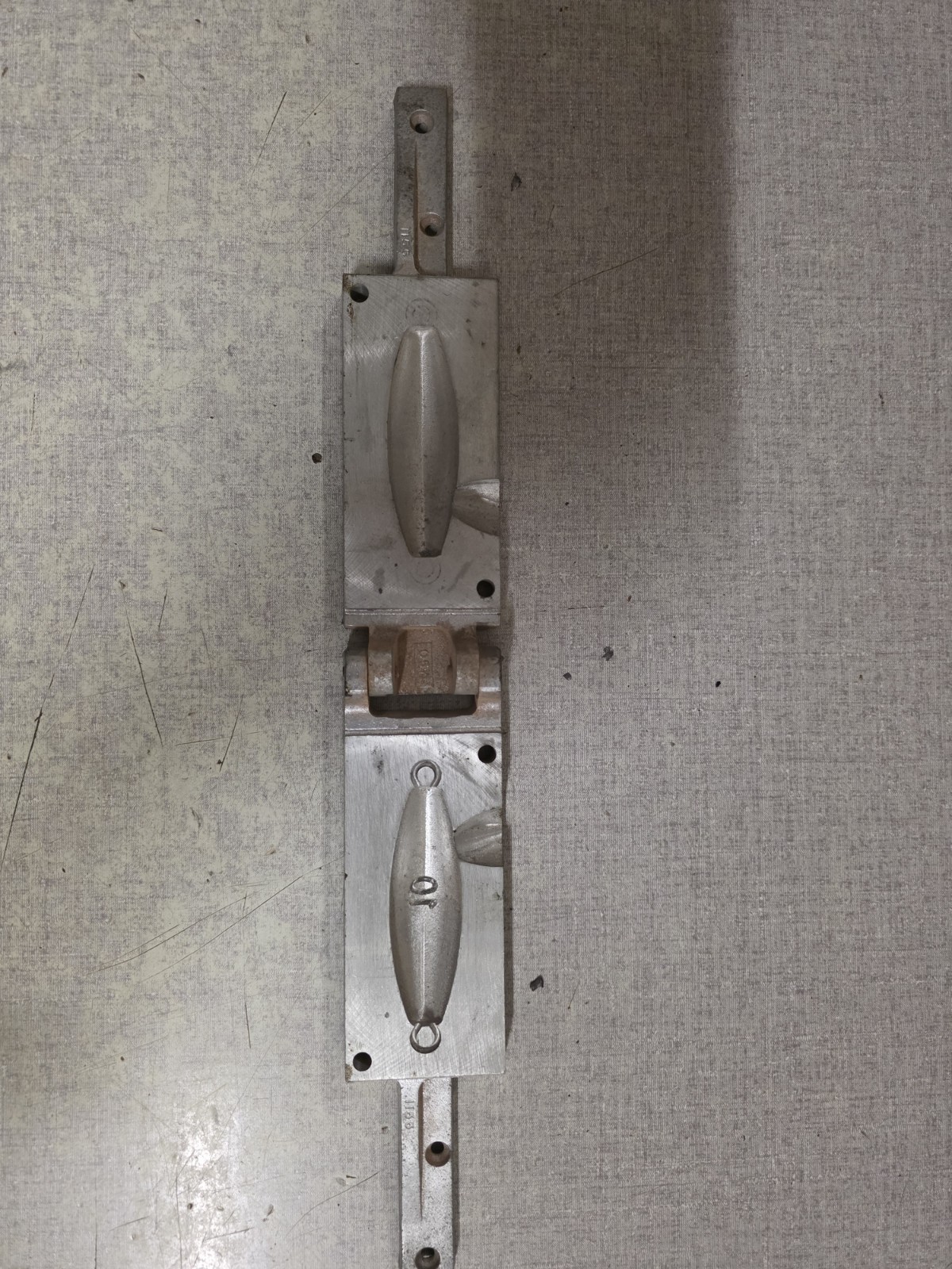 CUSTOM CNC 10 Oz. In Line Sinker Mold