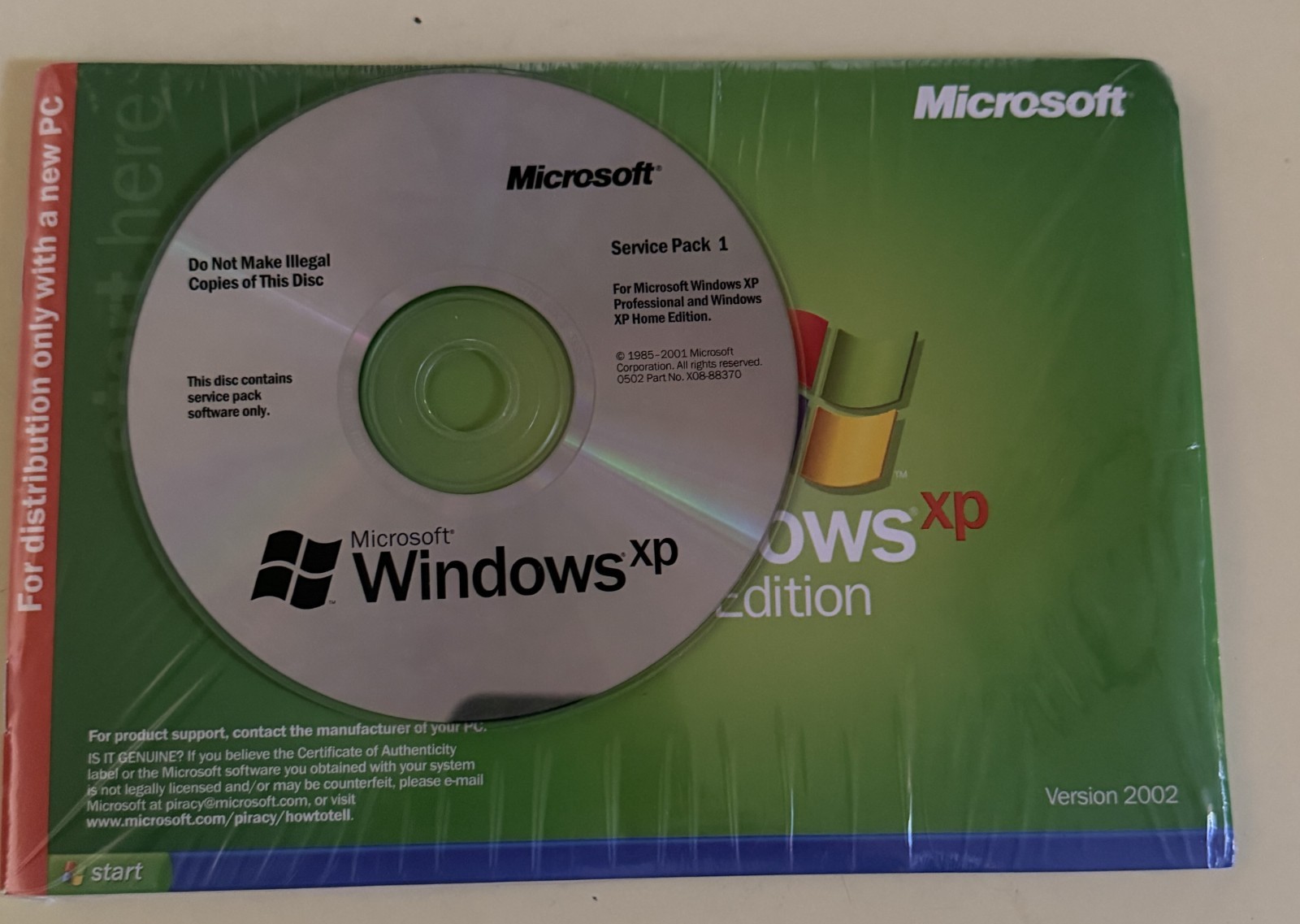 Windows XP Home Edition Version 2002 "For Distribution W/ New PC" w/ Product Key