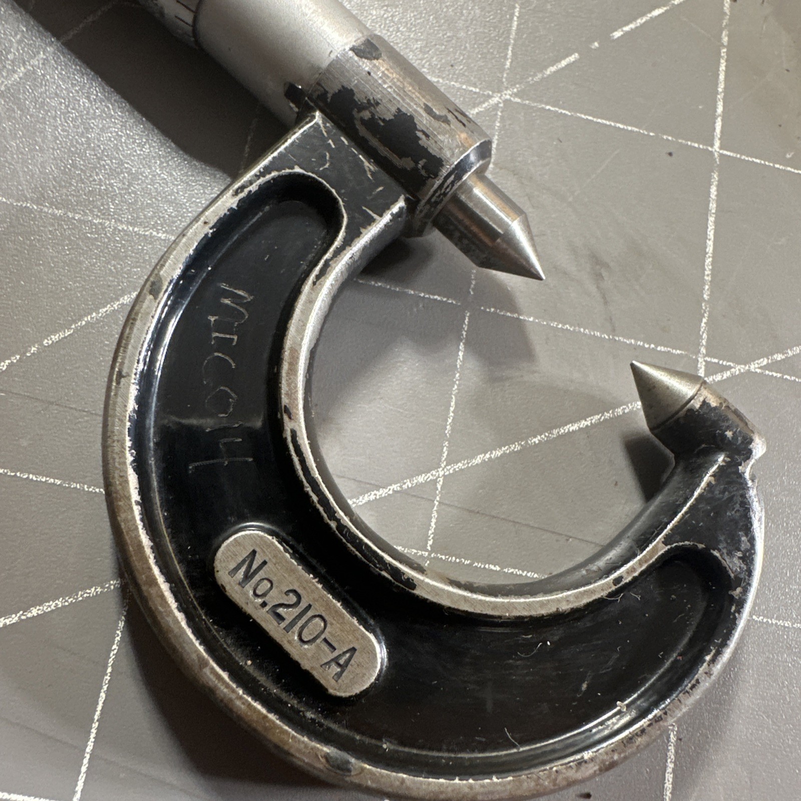 Starrett Micrometer 210 A 0-1 Made In USA
