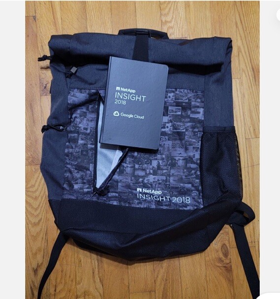 17" Black Expandable Backpack,Cloth Lining, USB Port,NetApp Insight 2018 New