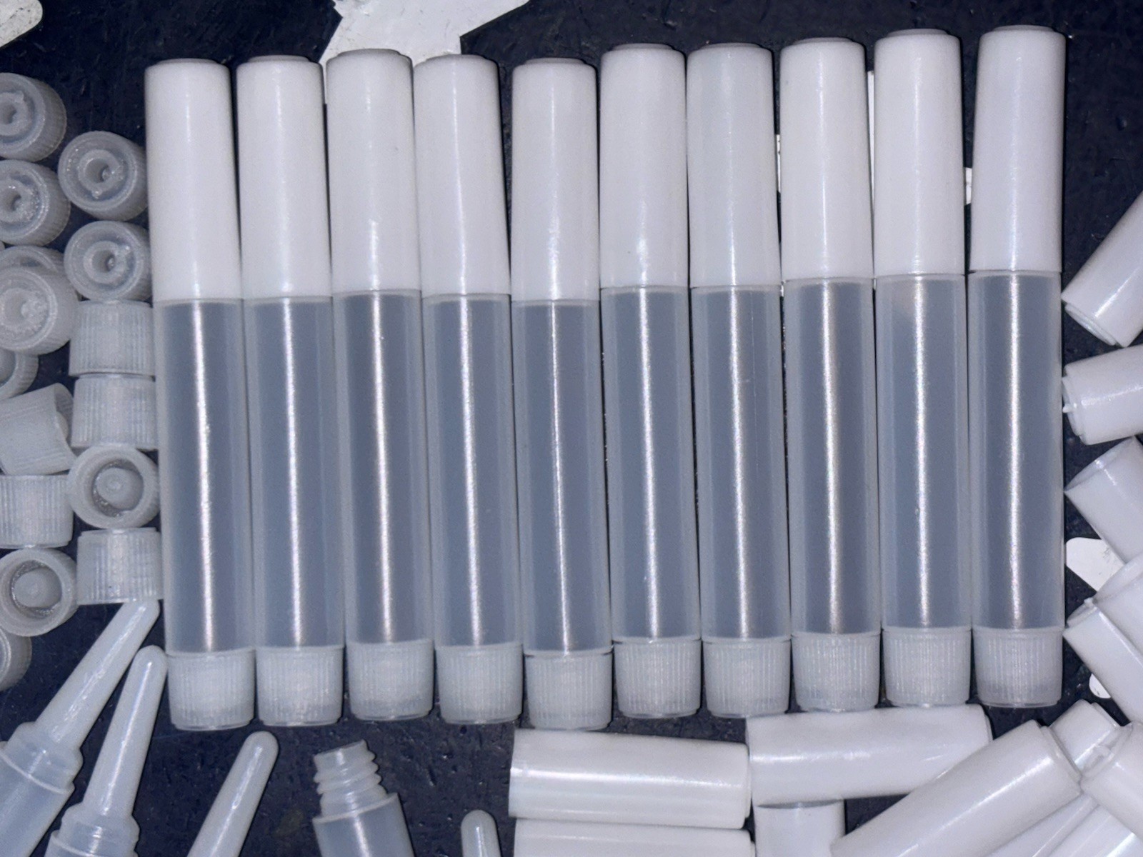 25 Sets 2ml Empty Plastic Squeeze Dropper Bottle Oils Glue Lubes Liquid Dropper