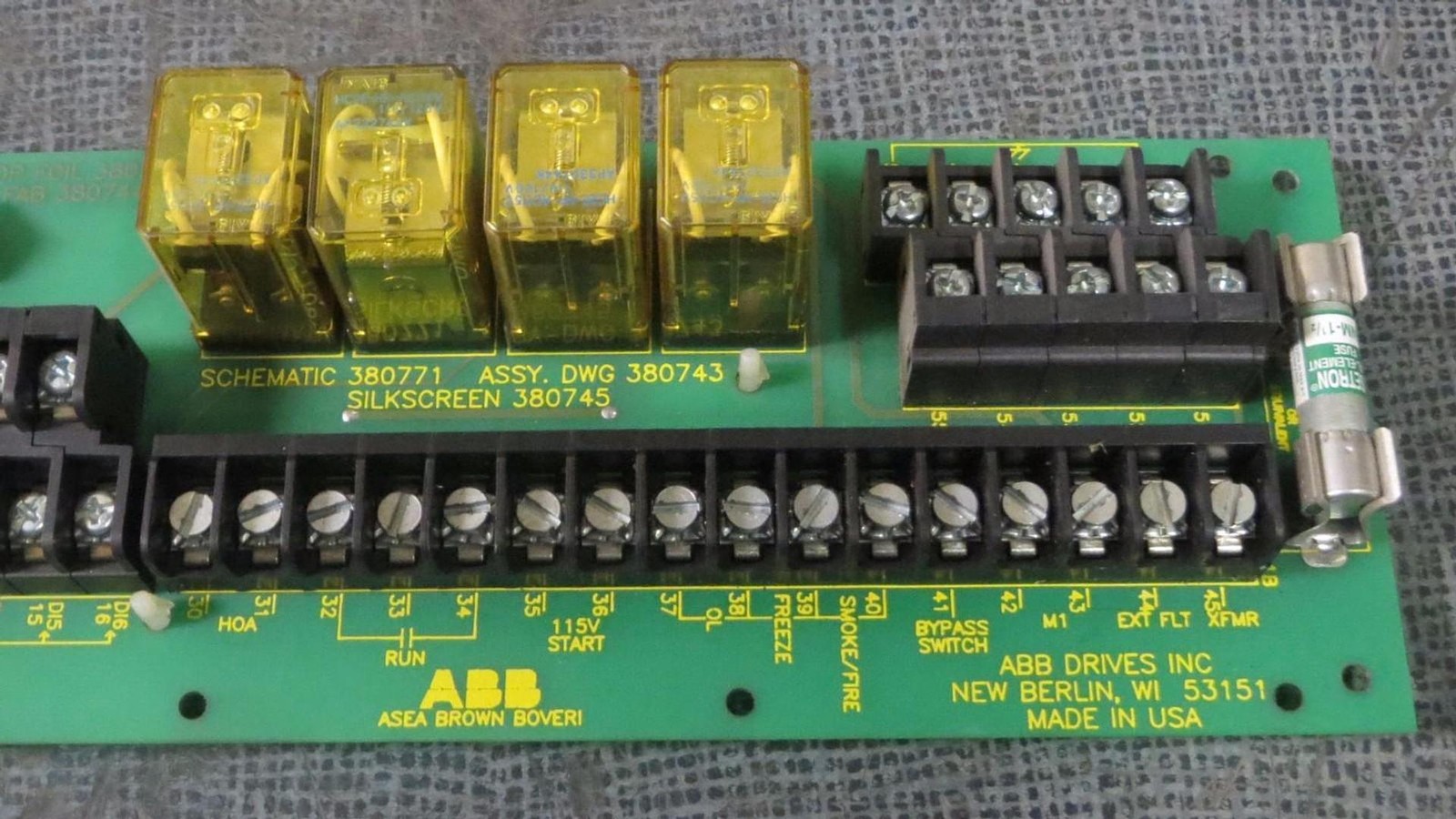 ABB RELAY TERMINAL CIRCUIT BOARD 380742 REV G 380771 380743 380745